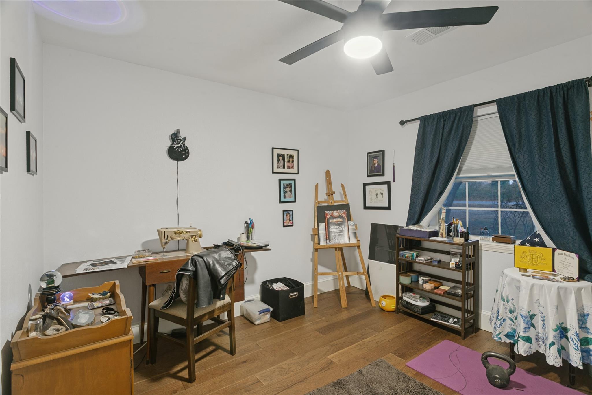 main property photo 17