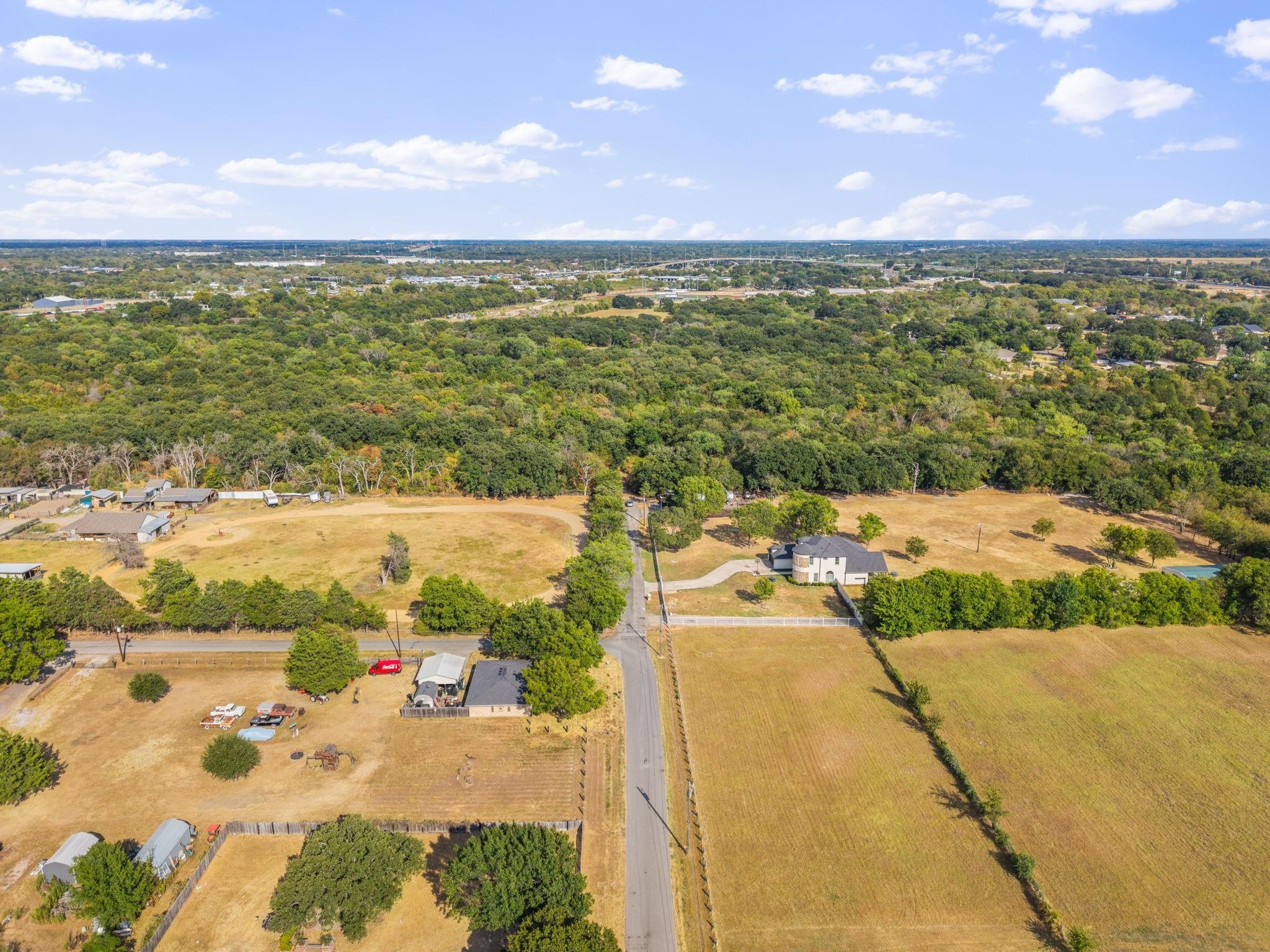 main property photo 19