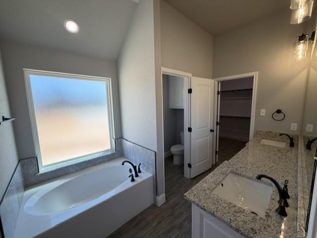 main property photo 13