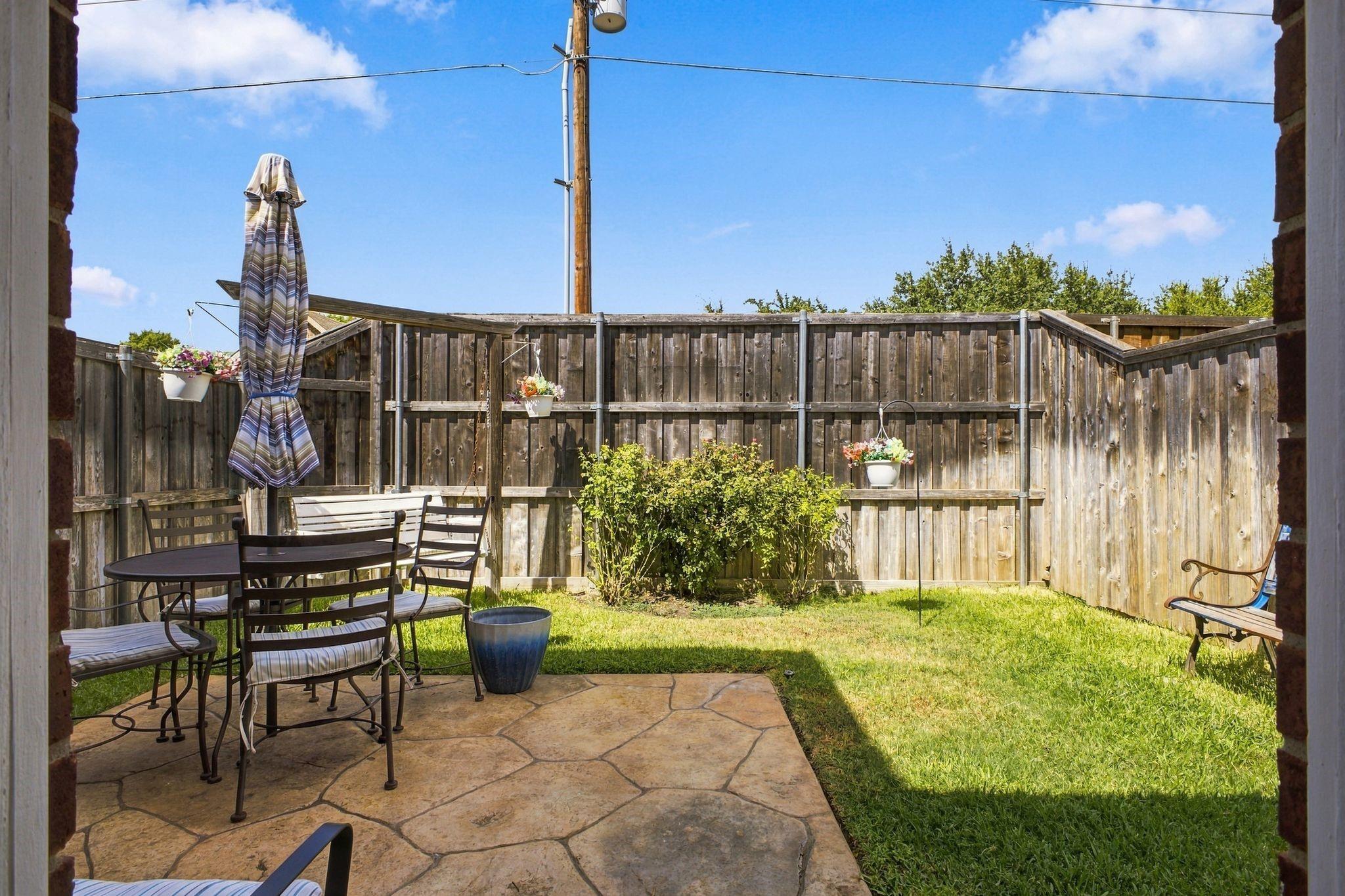 main property photo 30