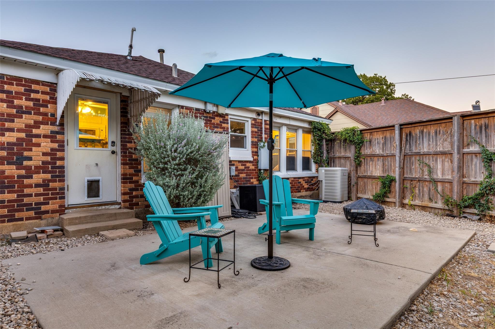 main property photo 17