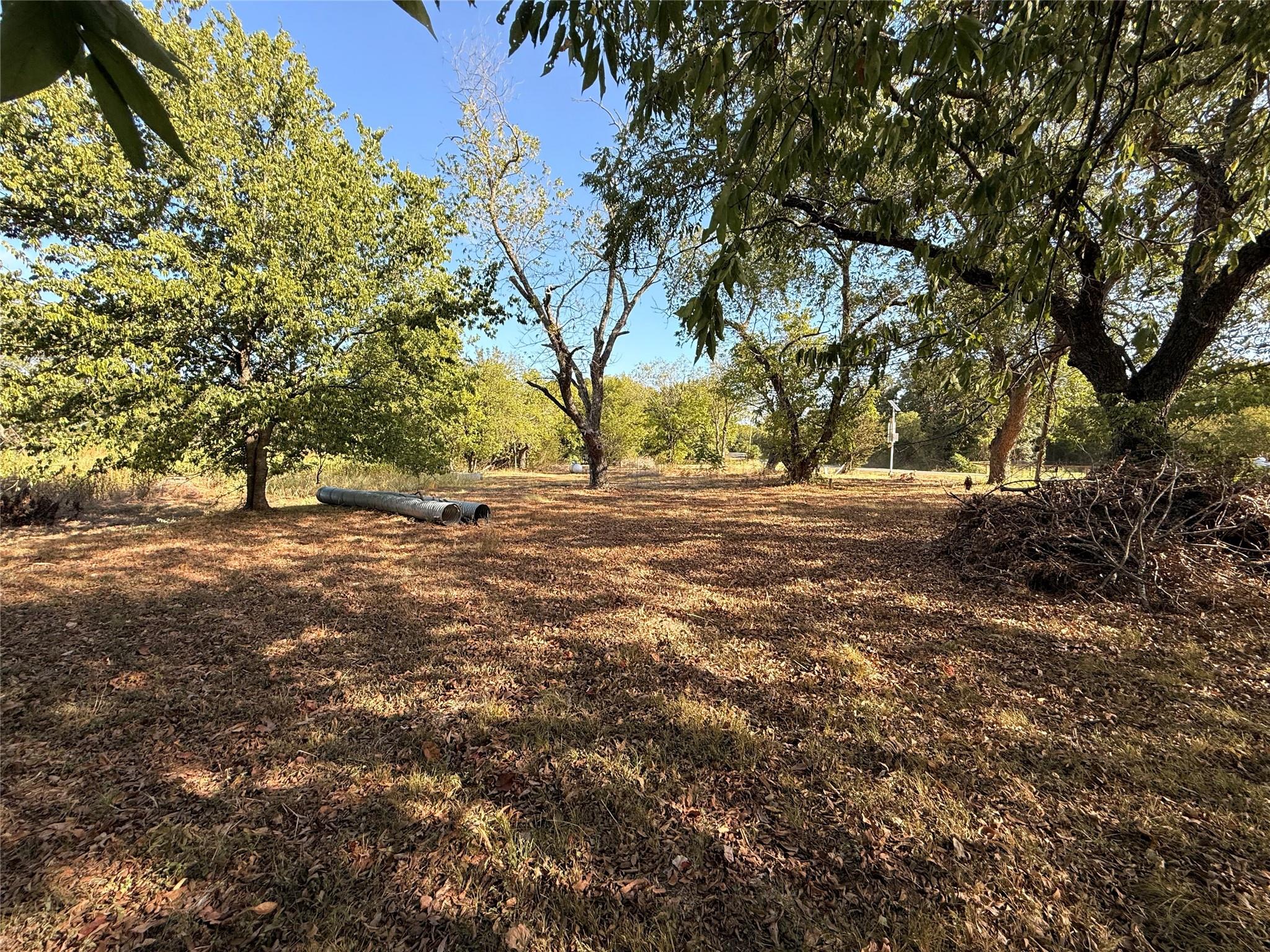 main property photo 11