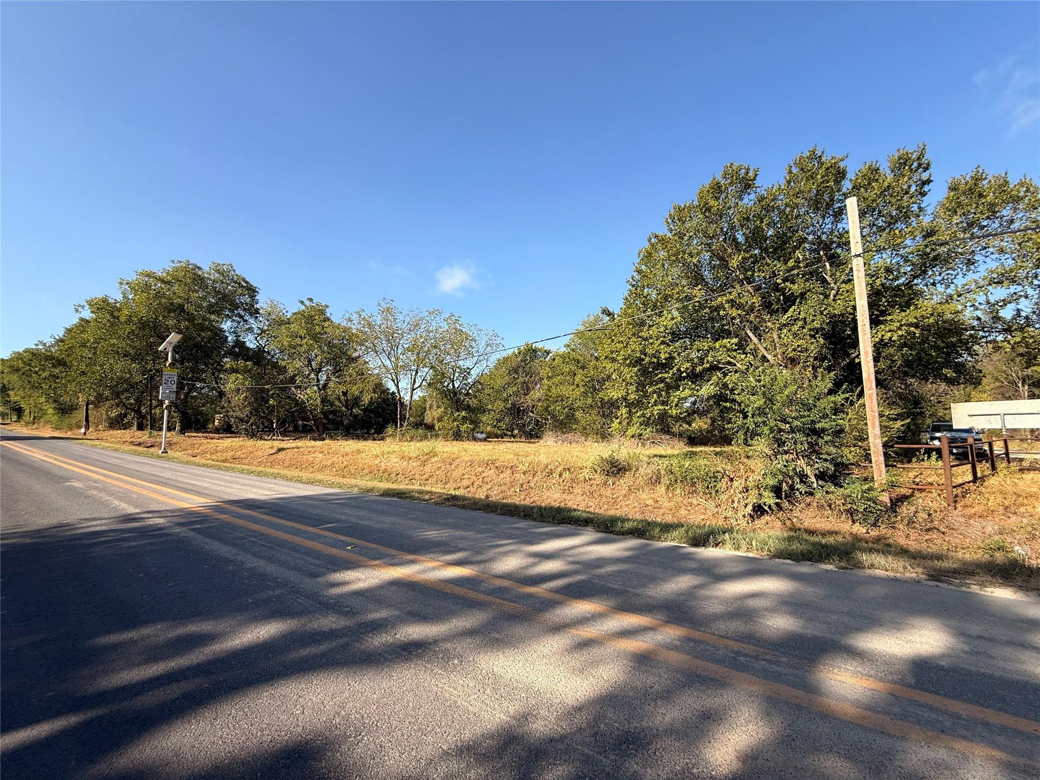 main property photo 16