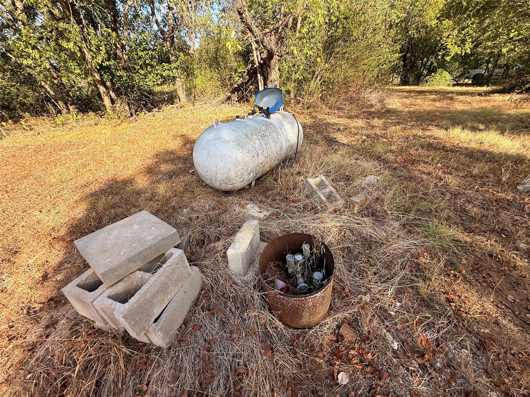 main property photo 18