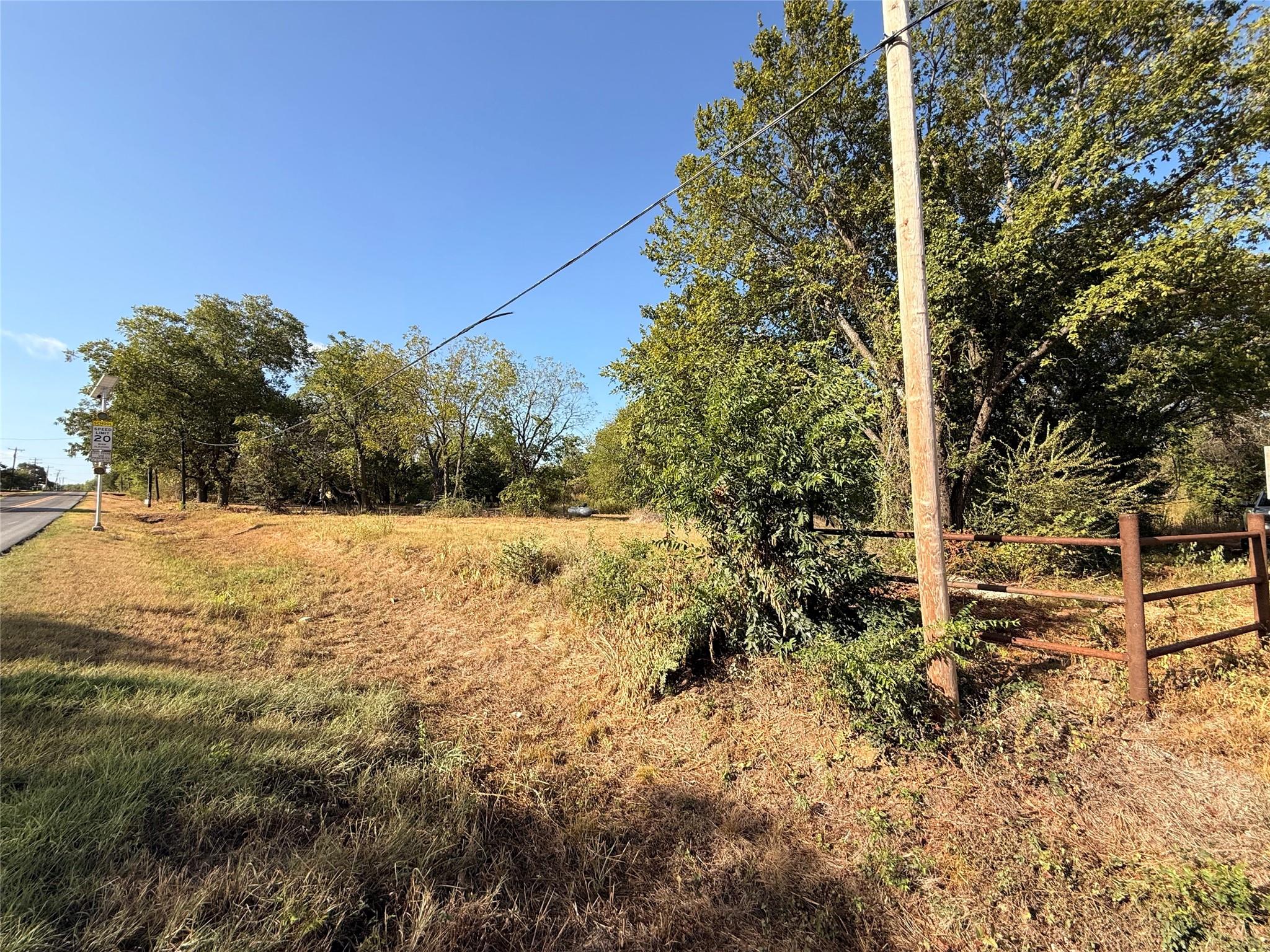 main property photo 7