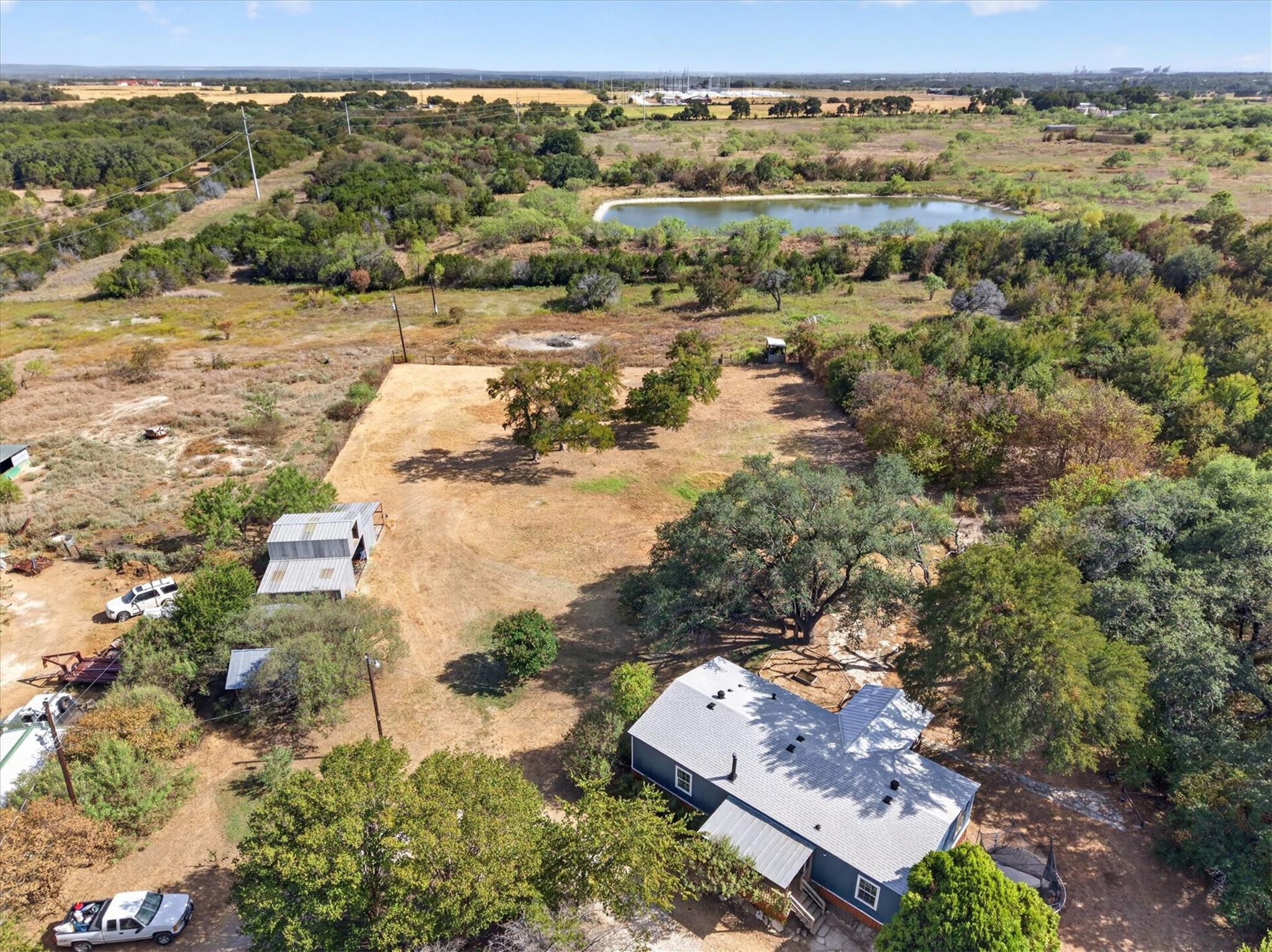 main property photo 6