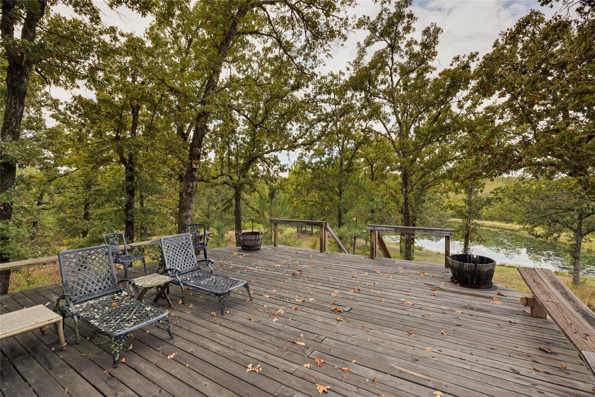 main property photo 31