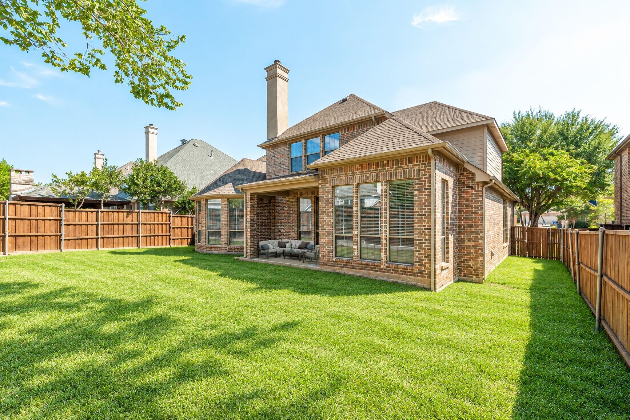 main property photo 29