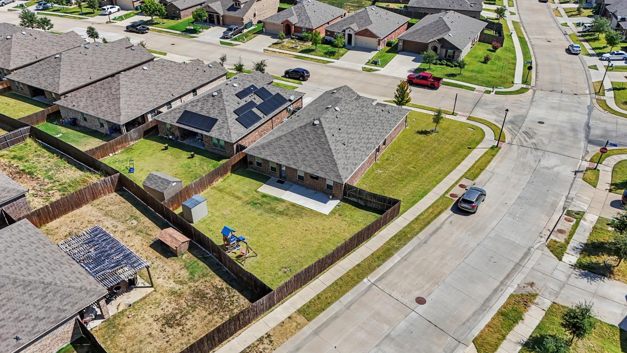 main property photo 29