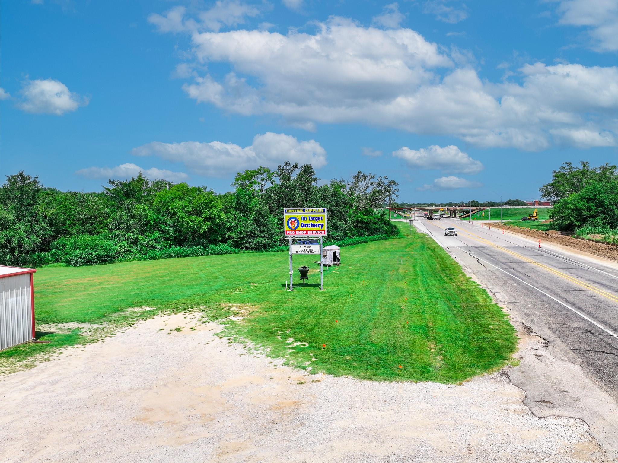 main property photo 4