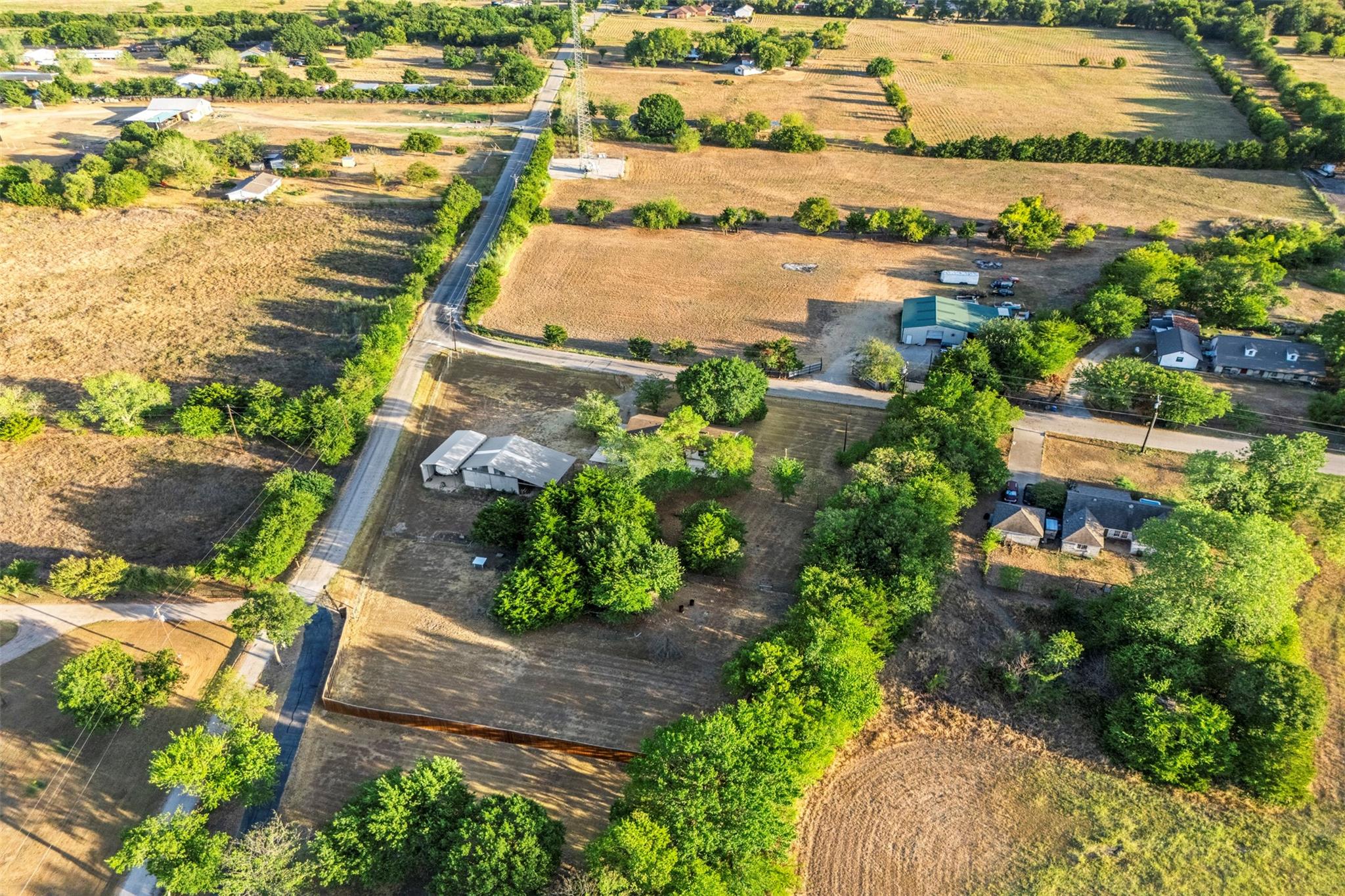 main property photo 36