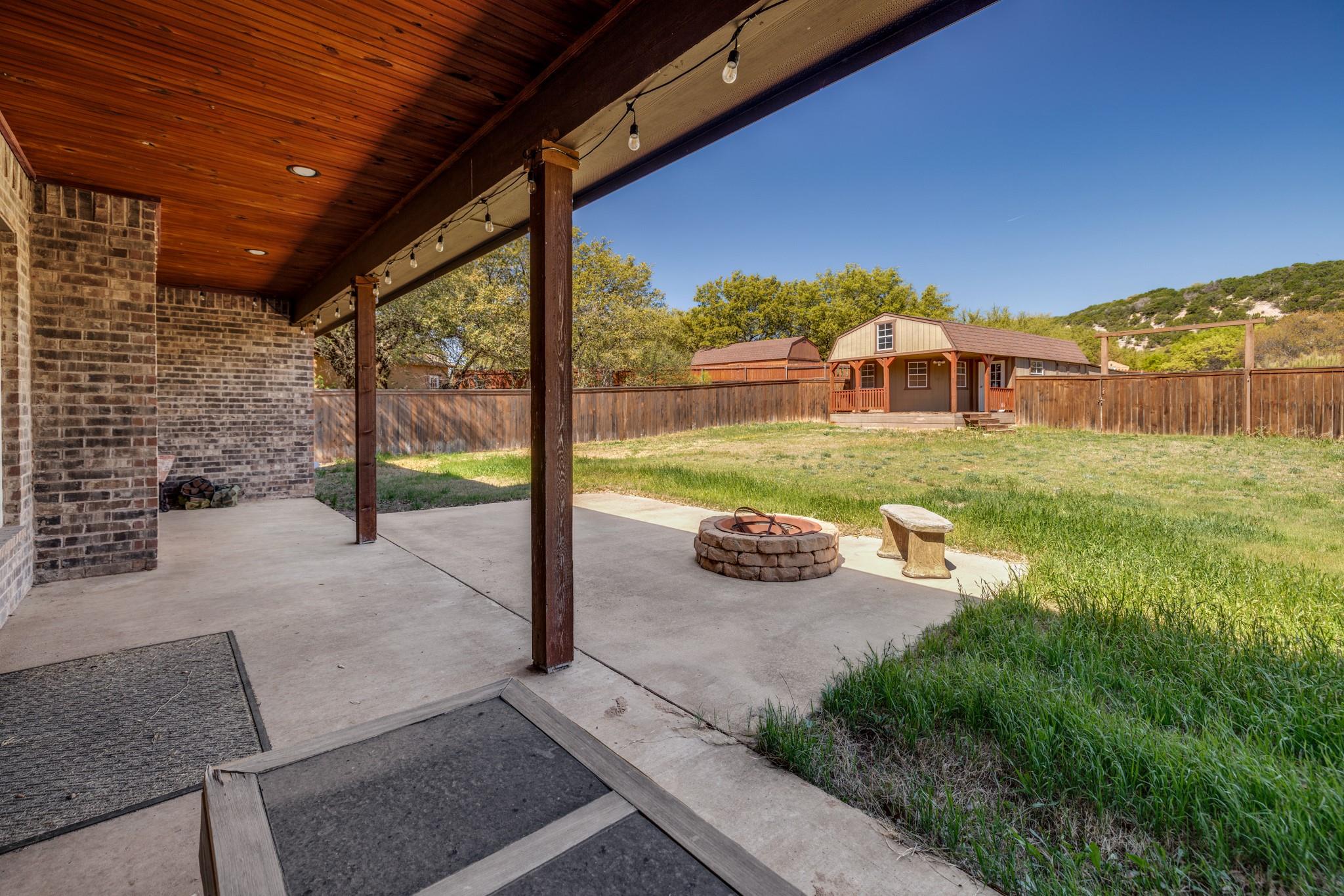 main property photo 31