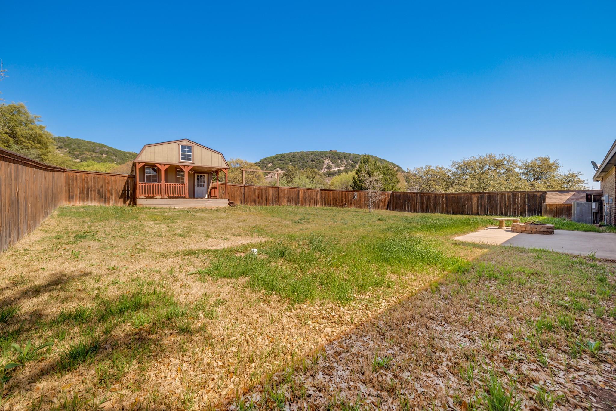 main property photo 32