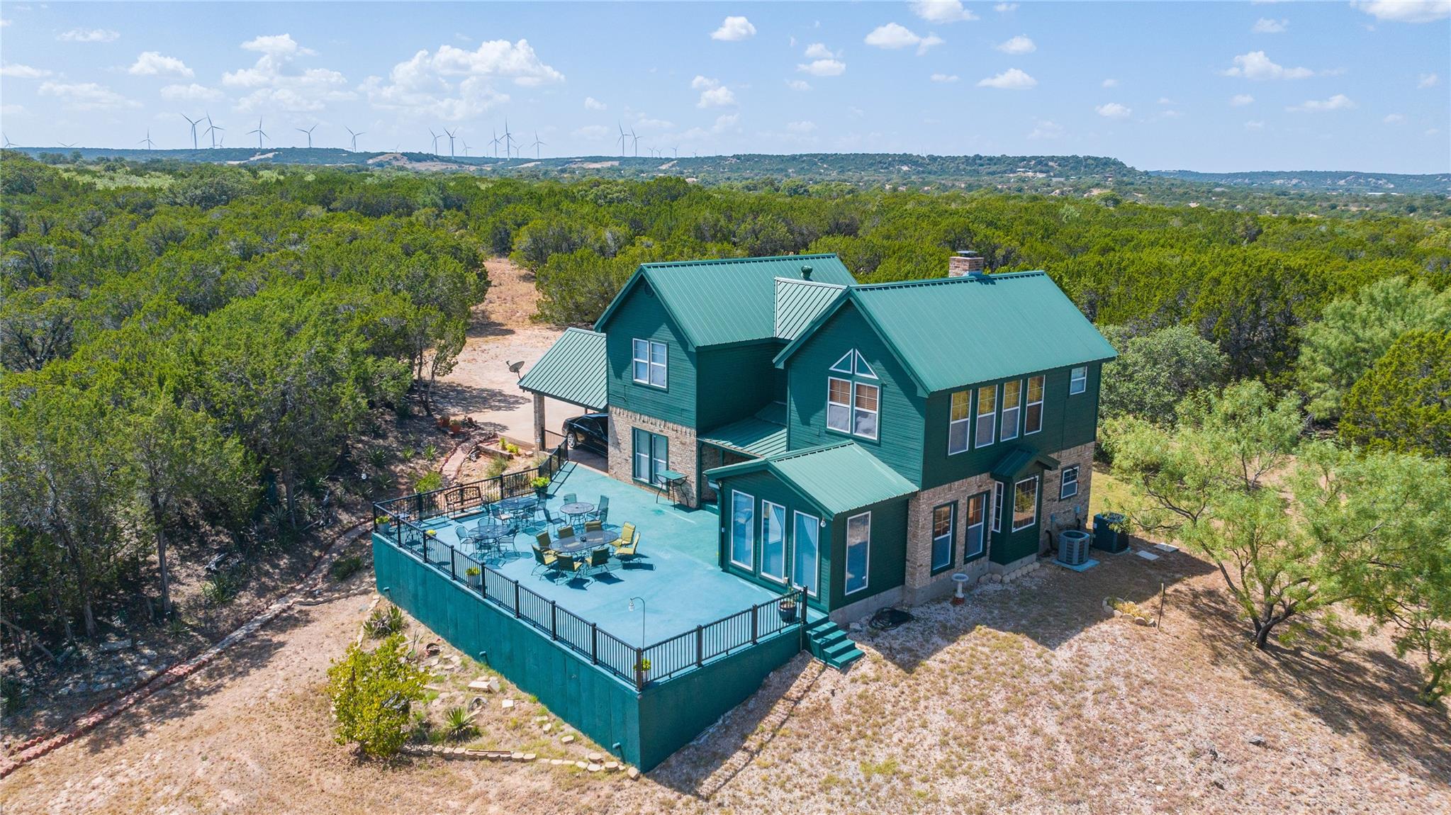 main property photo 25