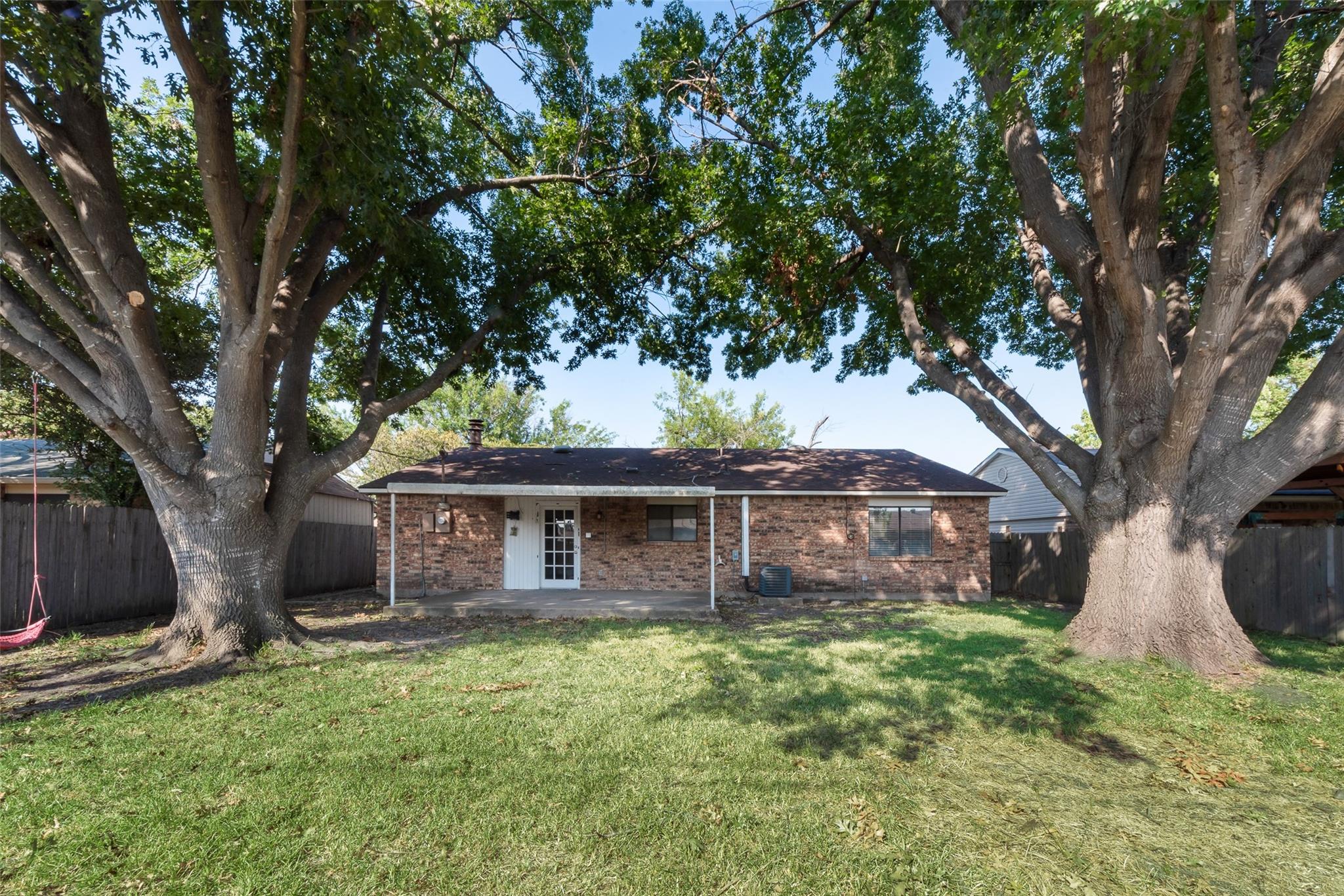 main property photo 15
