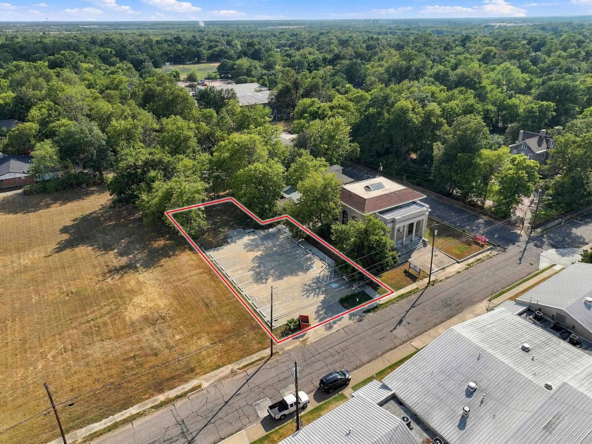 main property photo 2