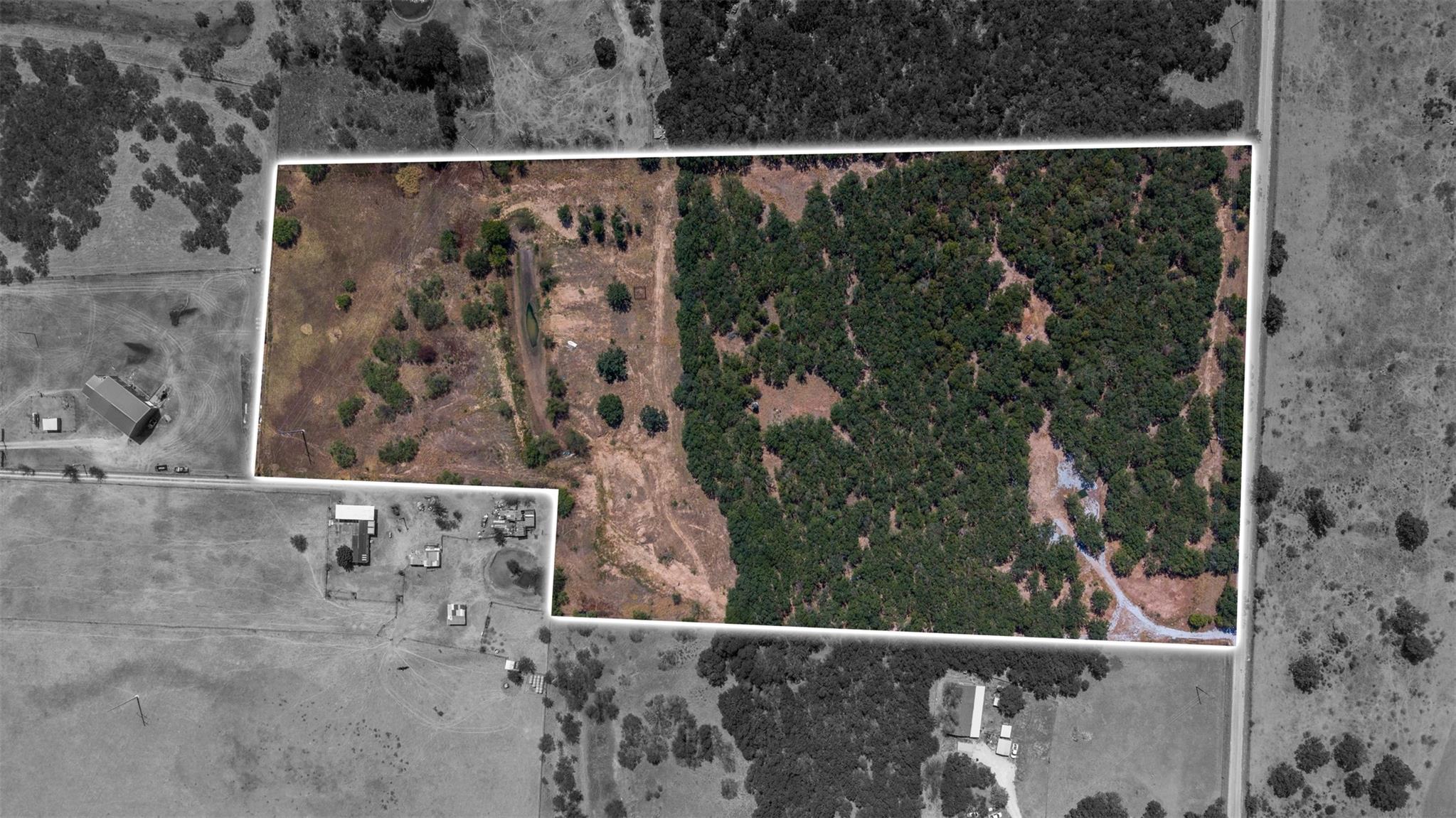 main property photo 18