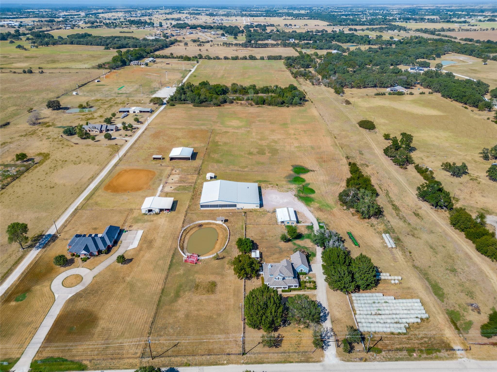 main property photo 25