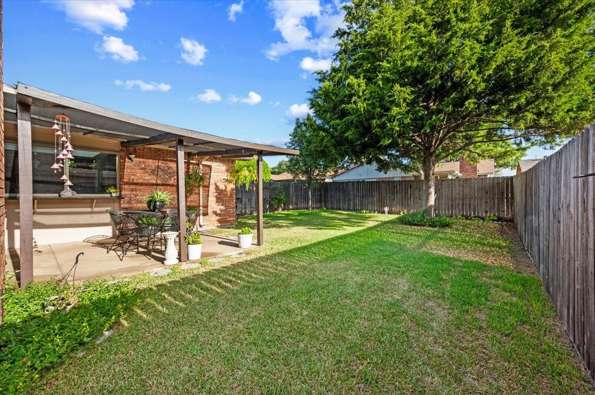 main property photo 38