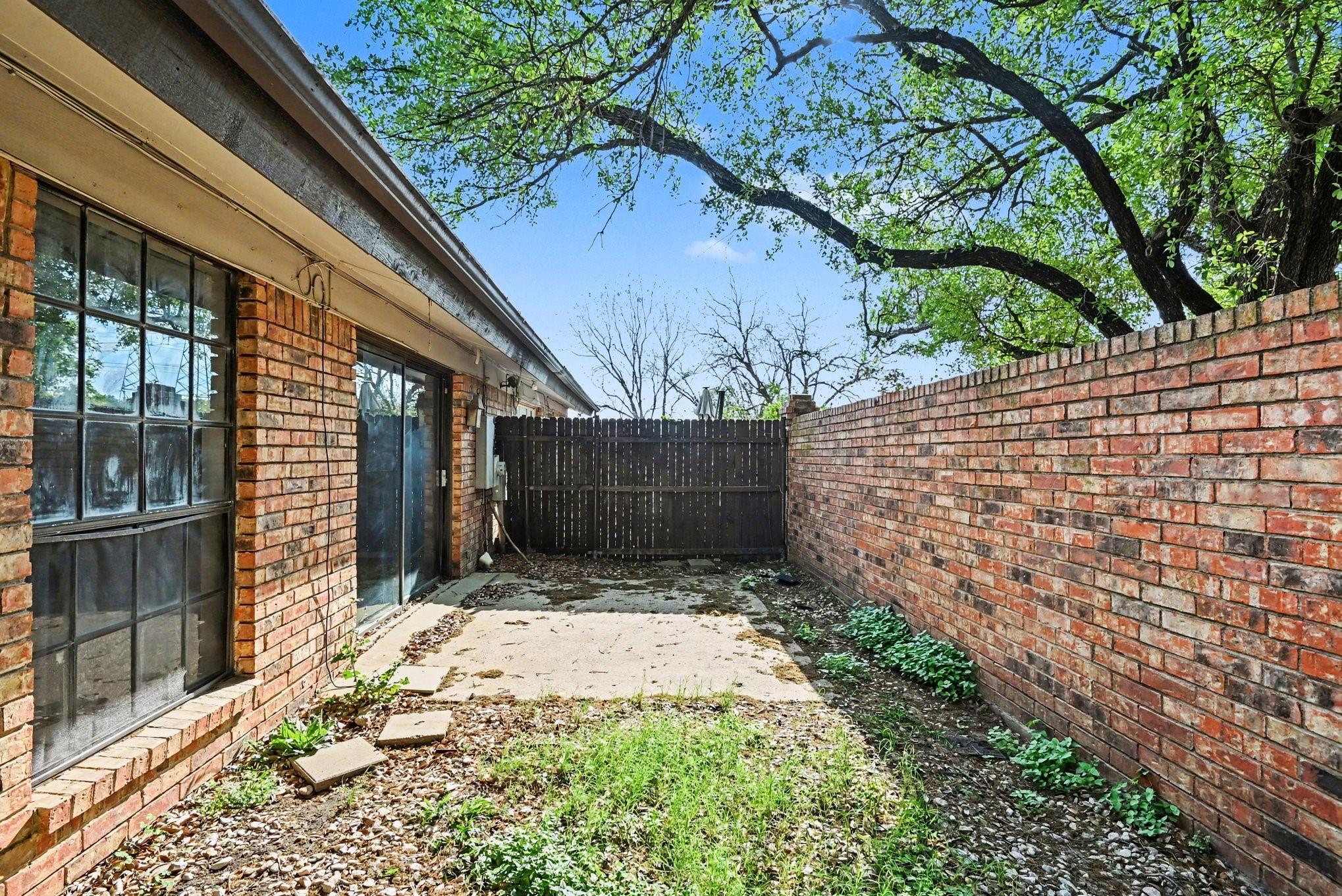 main property photo 21
