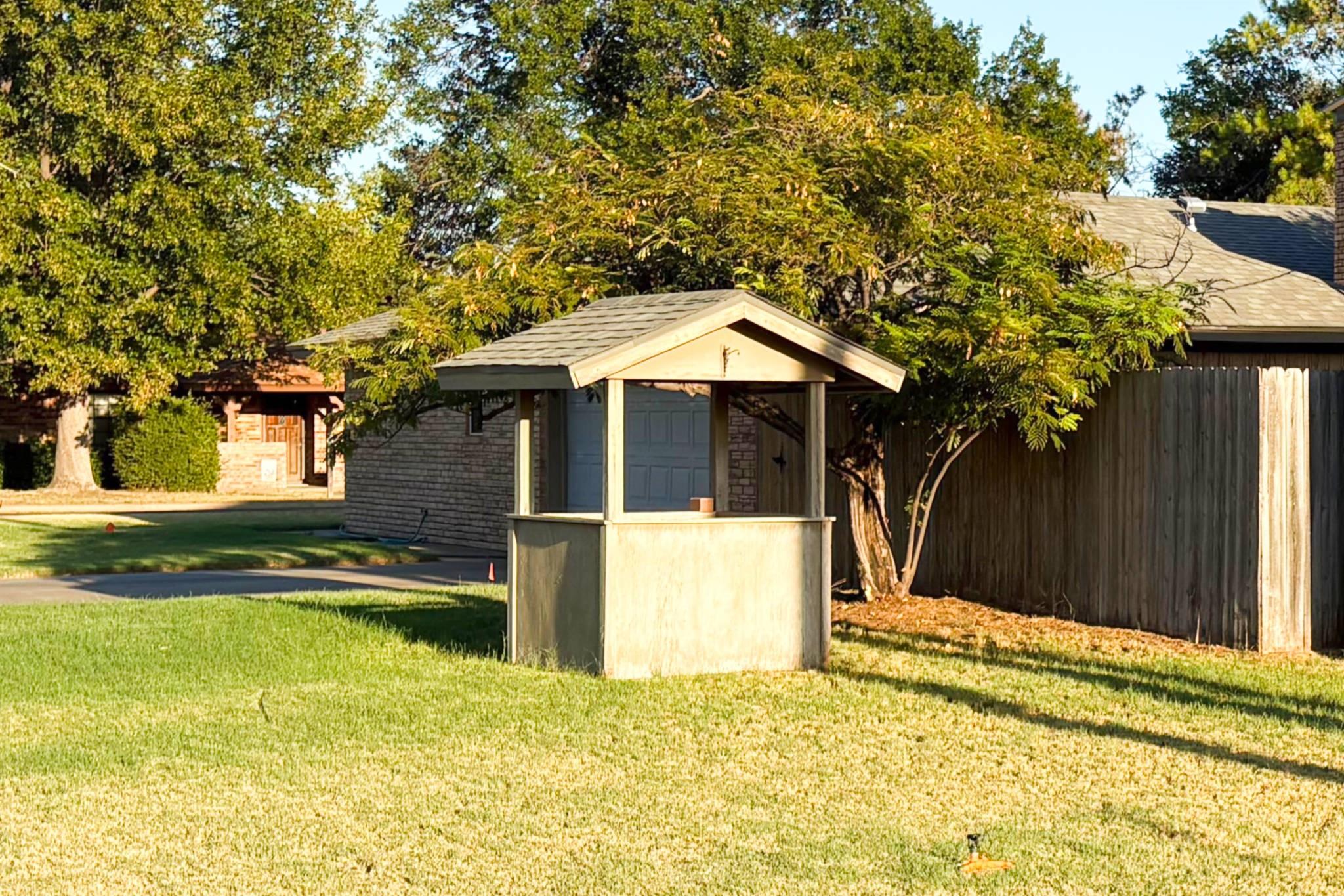 main property photo 33