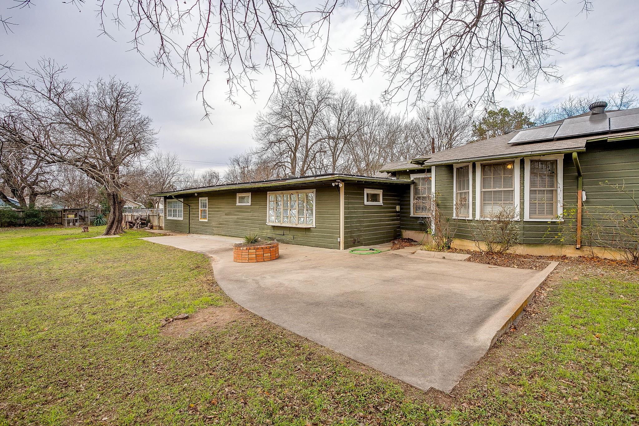 main property photo 38