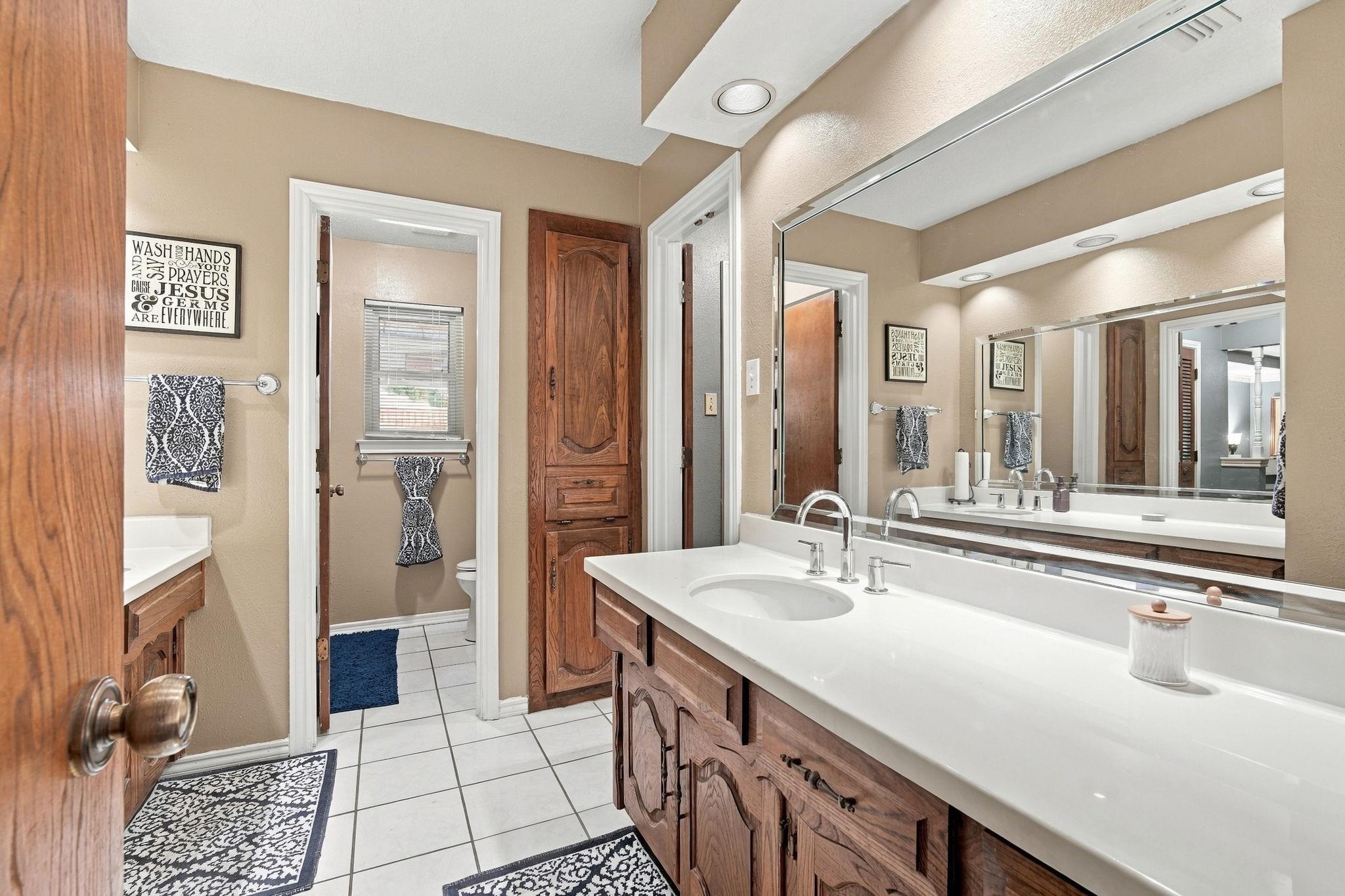main property photo 16
