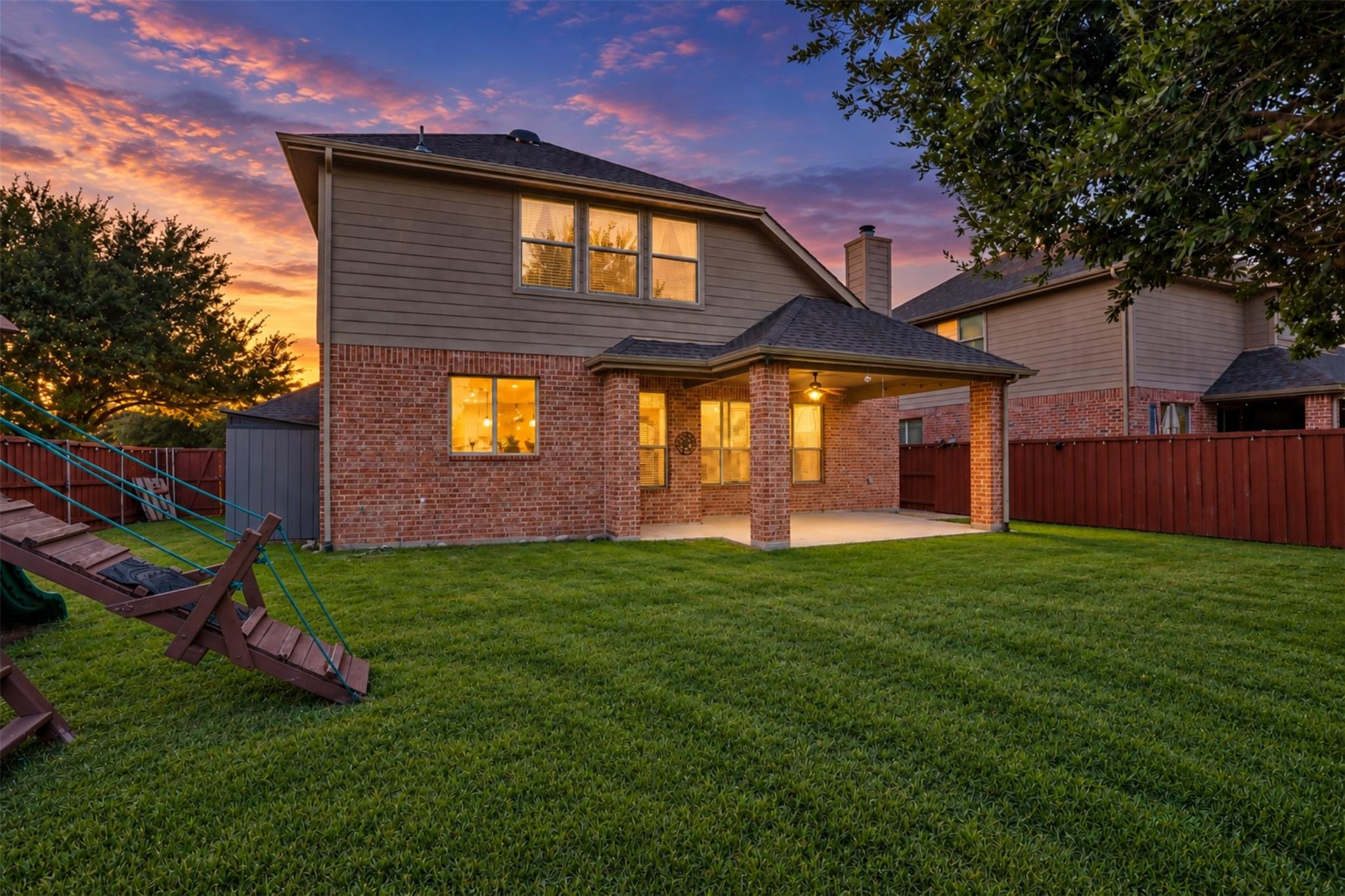 main property photo 28
