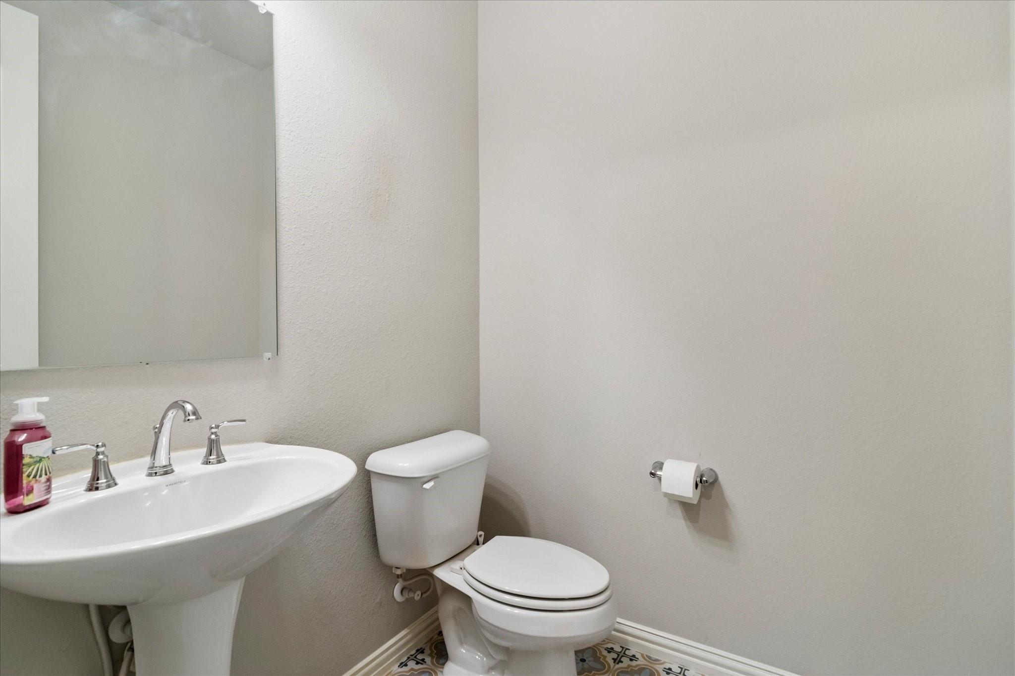 main property photo 13