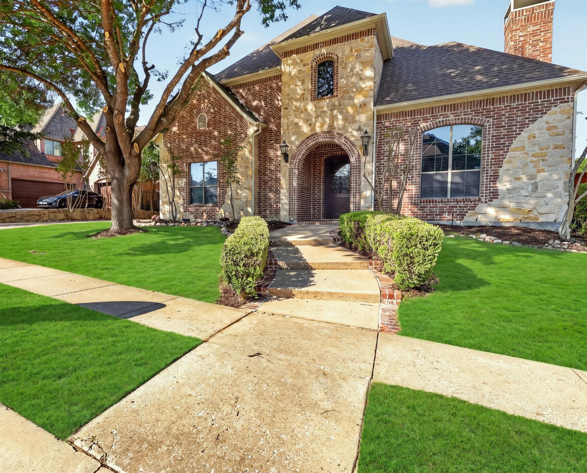 main property photo 38