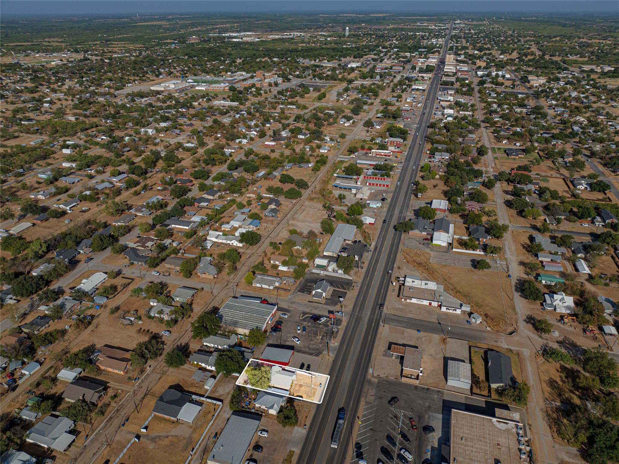 main property photo 19