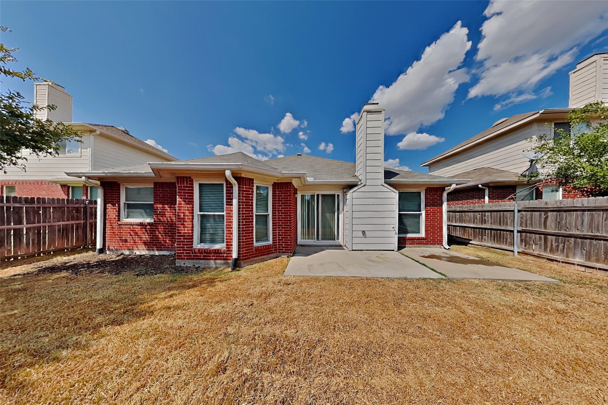 main property photo 19