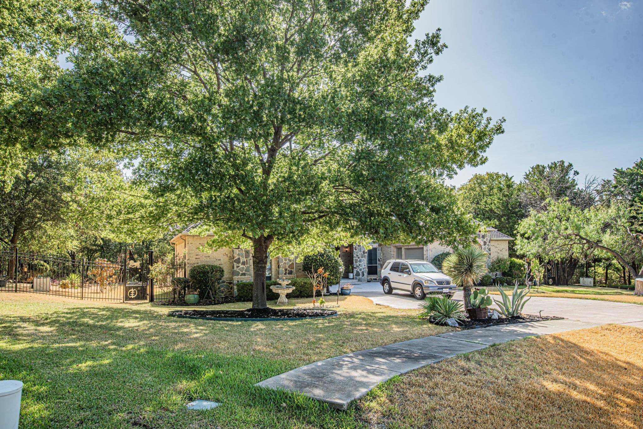 main property photo 33