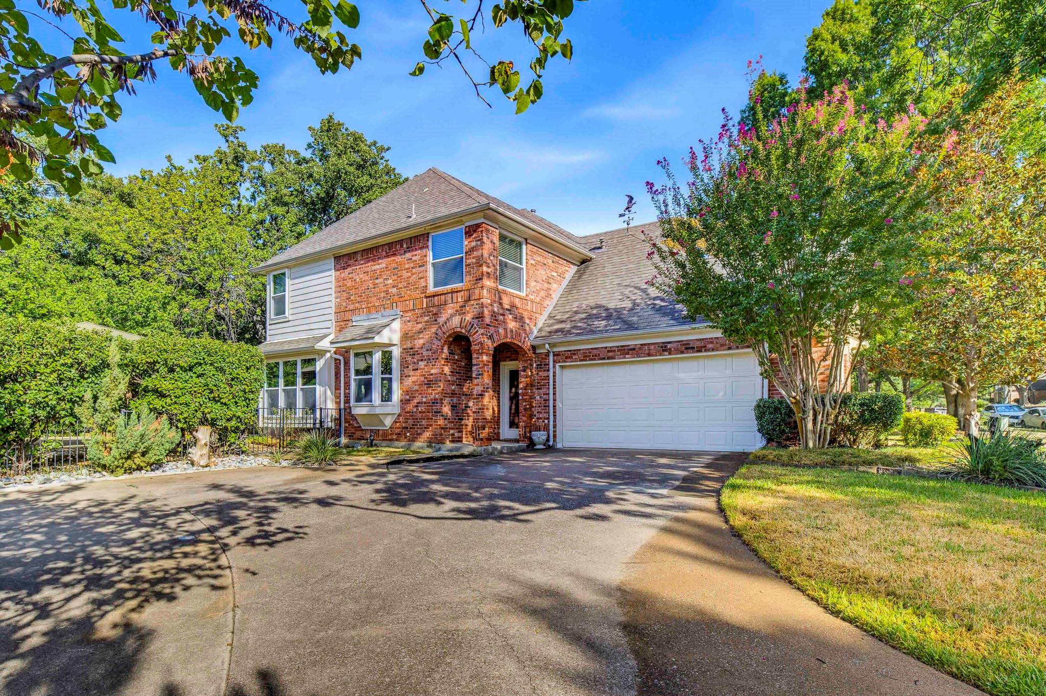 main property photo 3