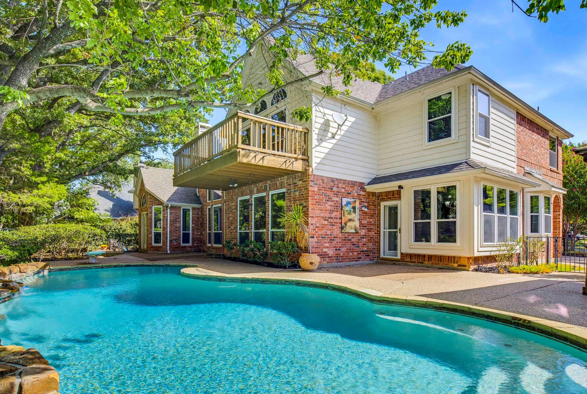main property photo 32