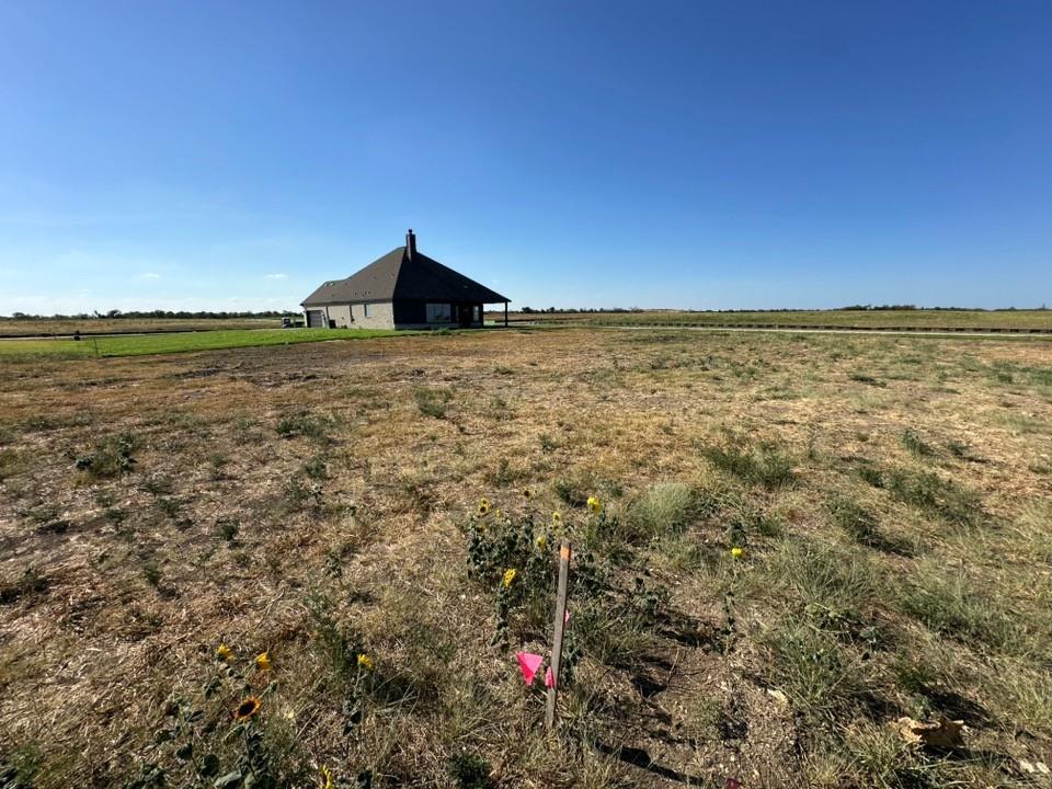 main property photo 25