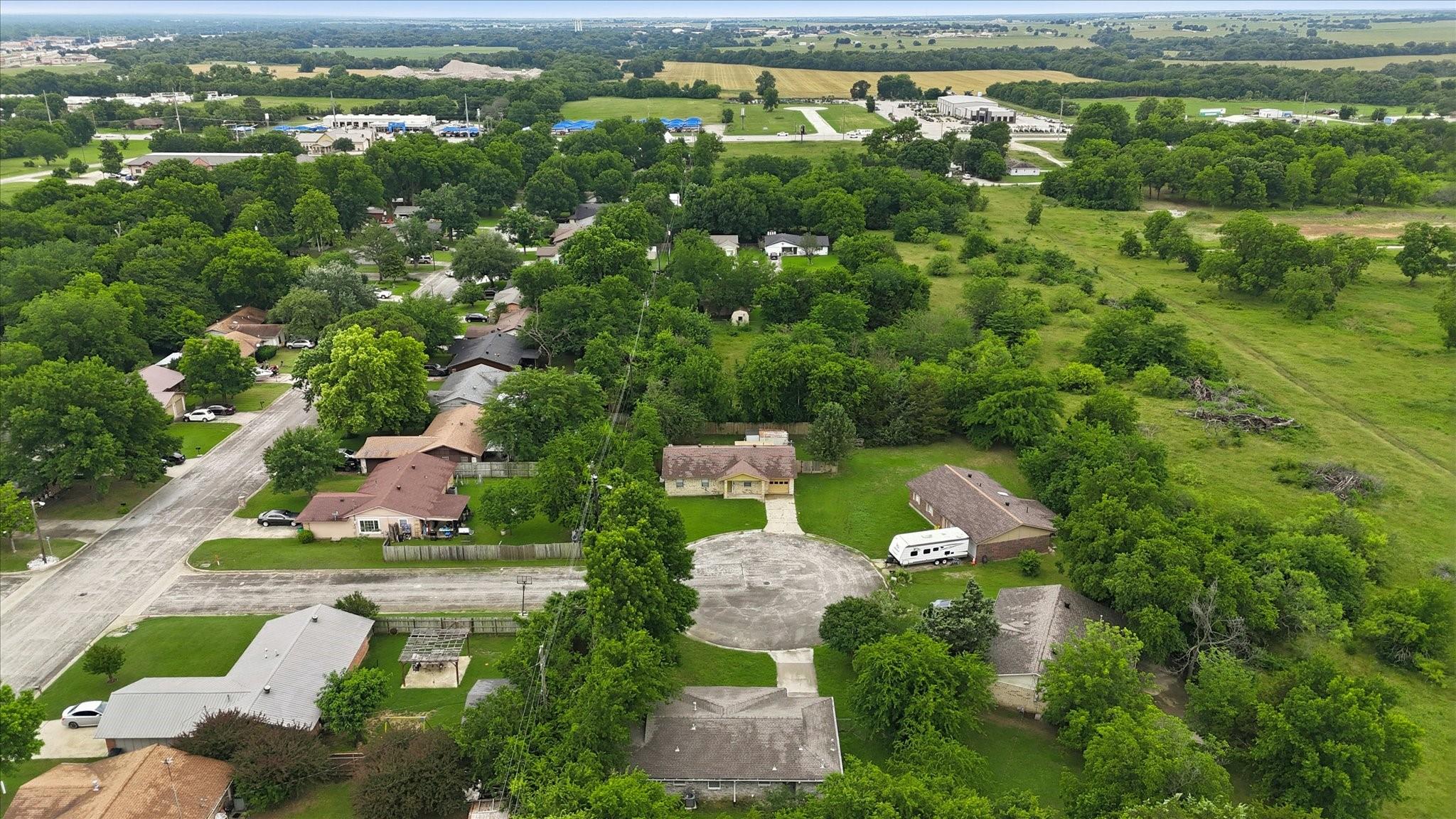 main property photo 15