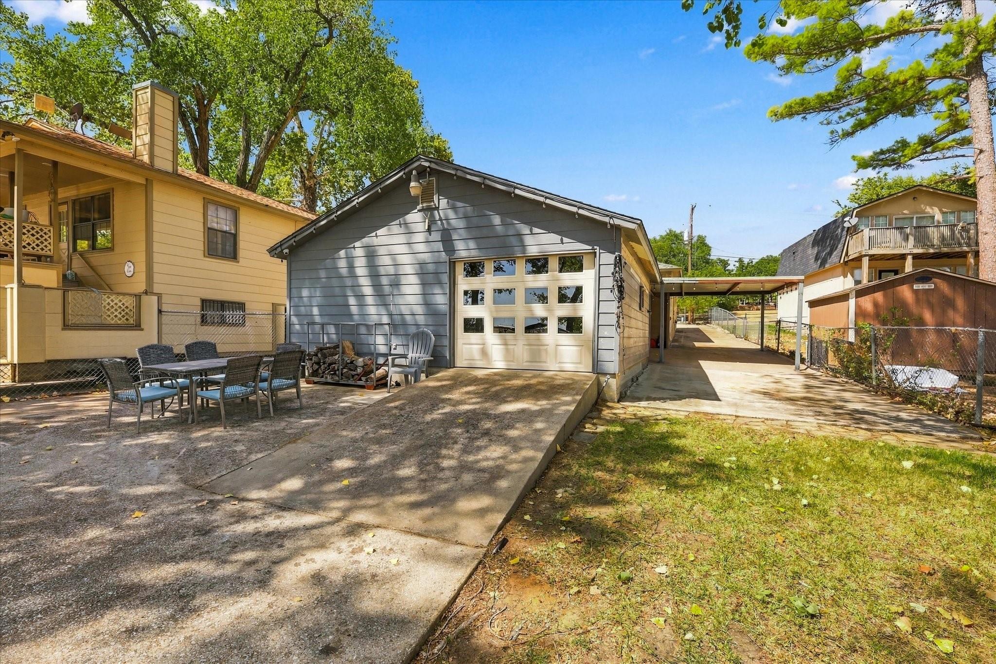 main property photo 31