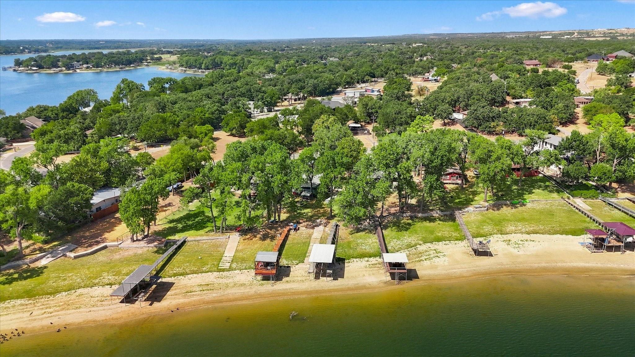 main property photo 38