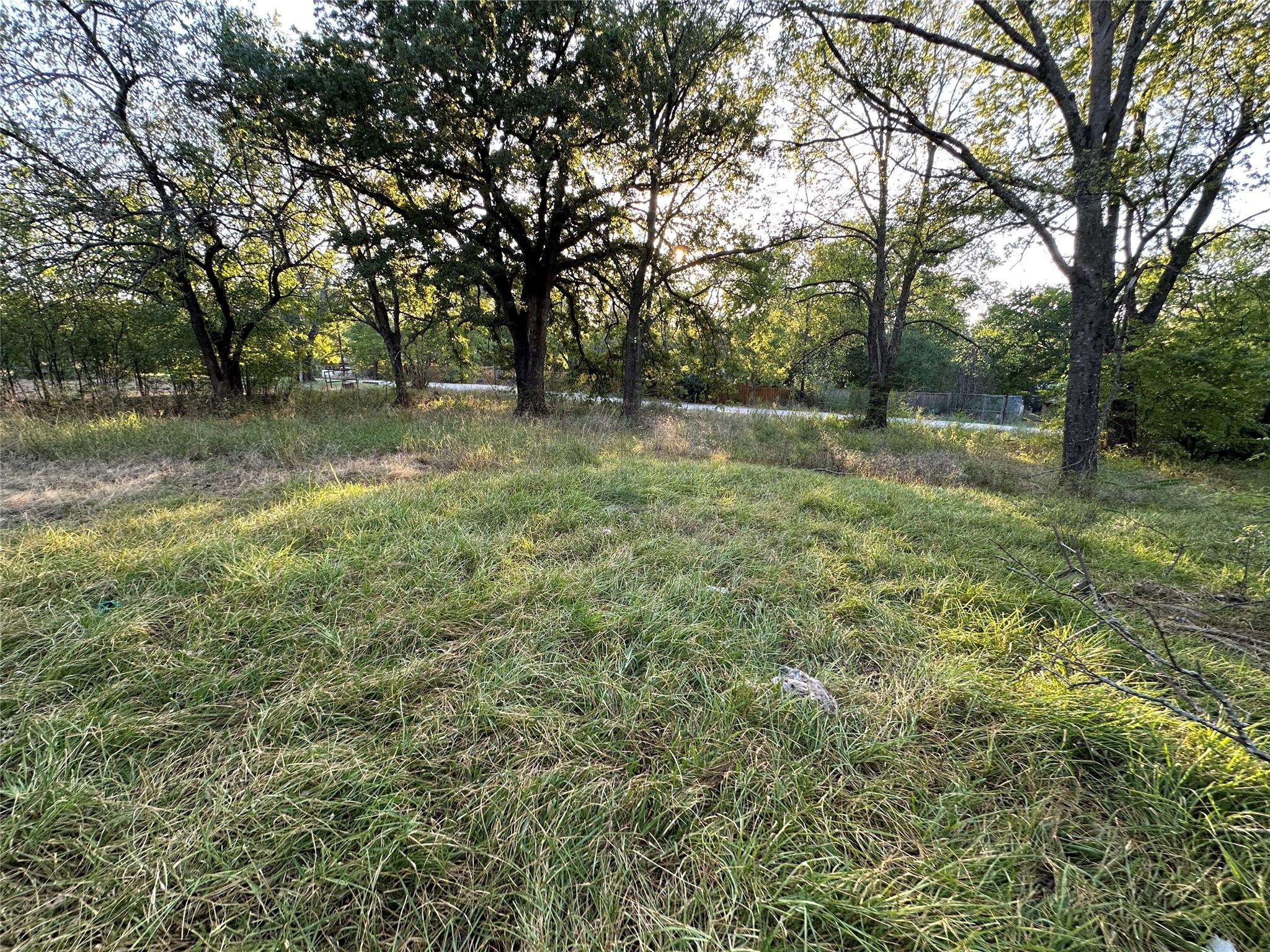 main property photo 17