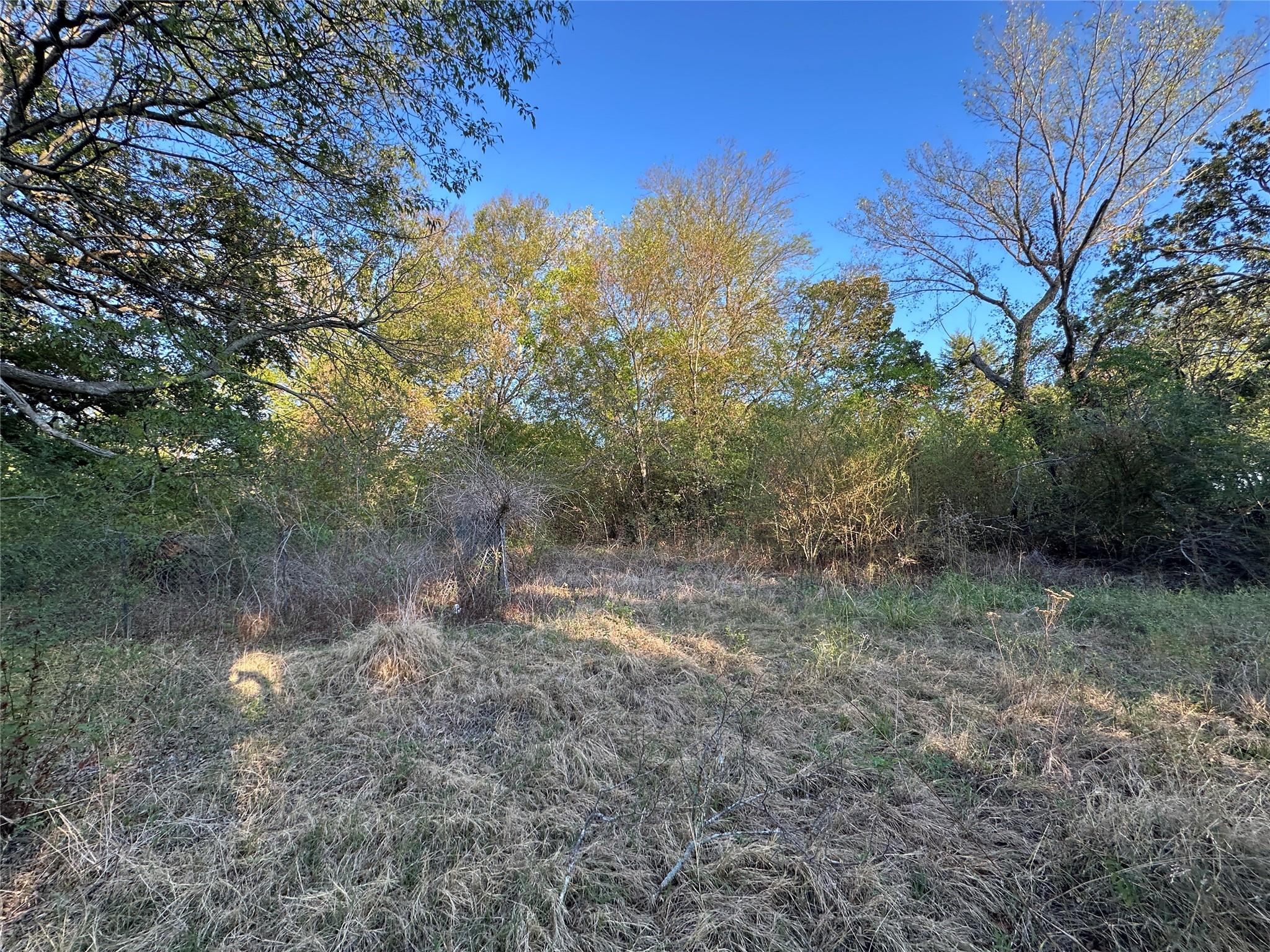 main property photo 19
