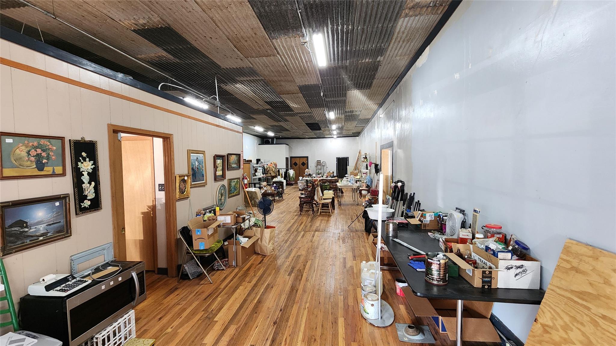 main property photo 6