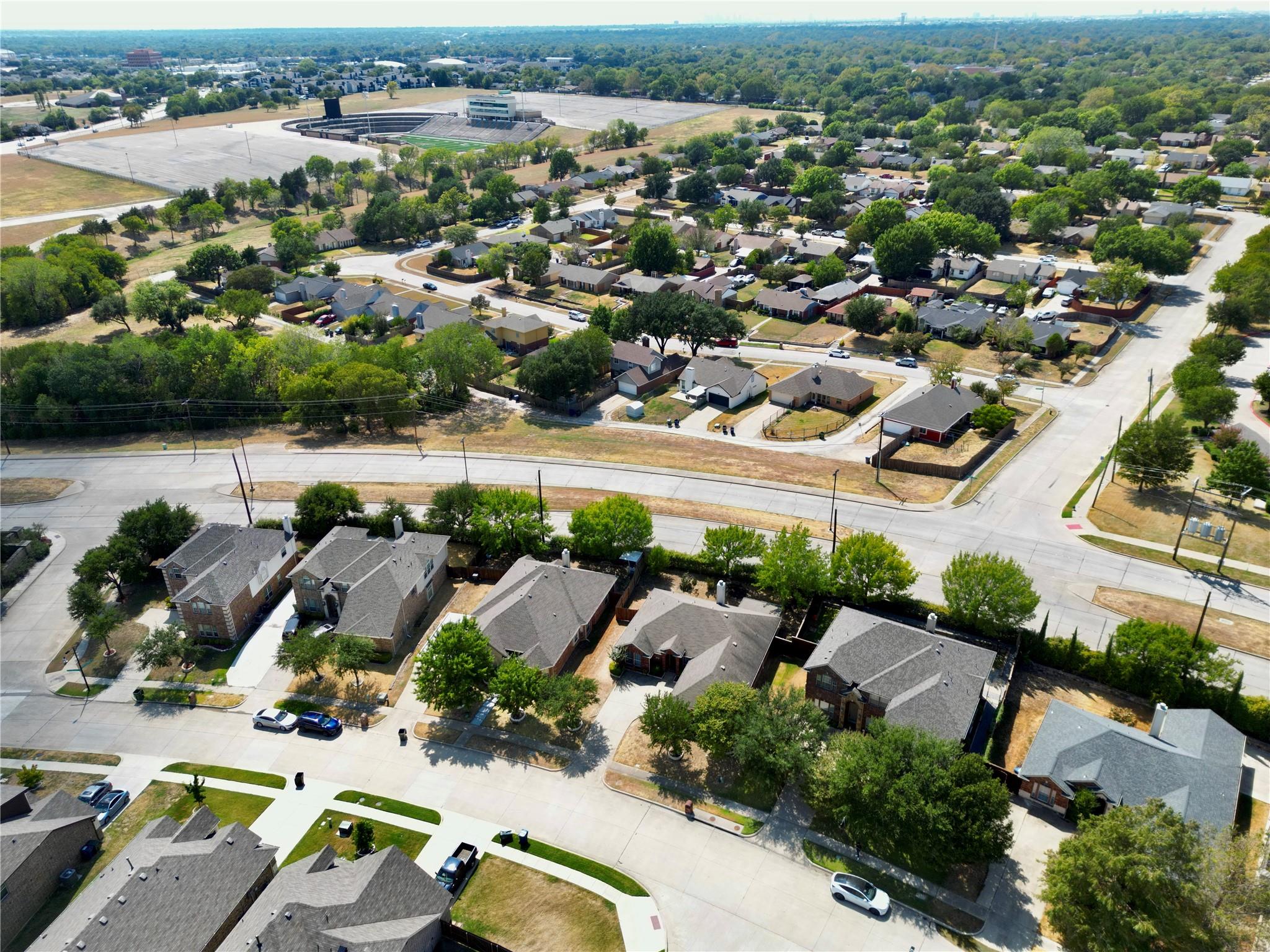 main property photo 22