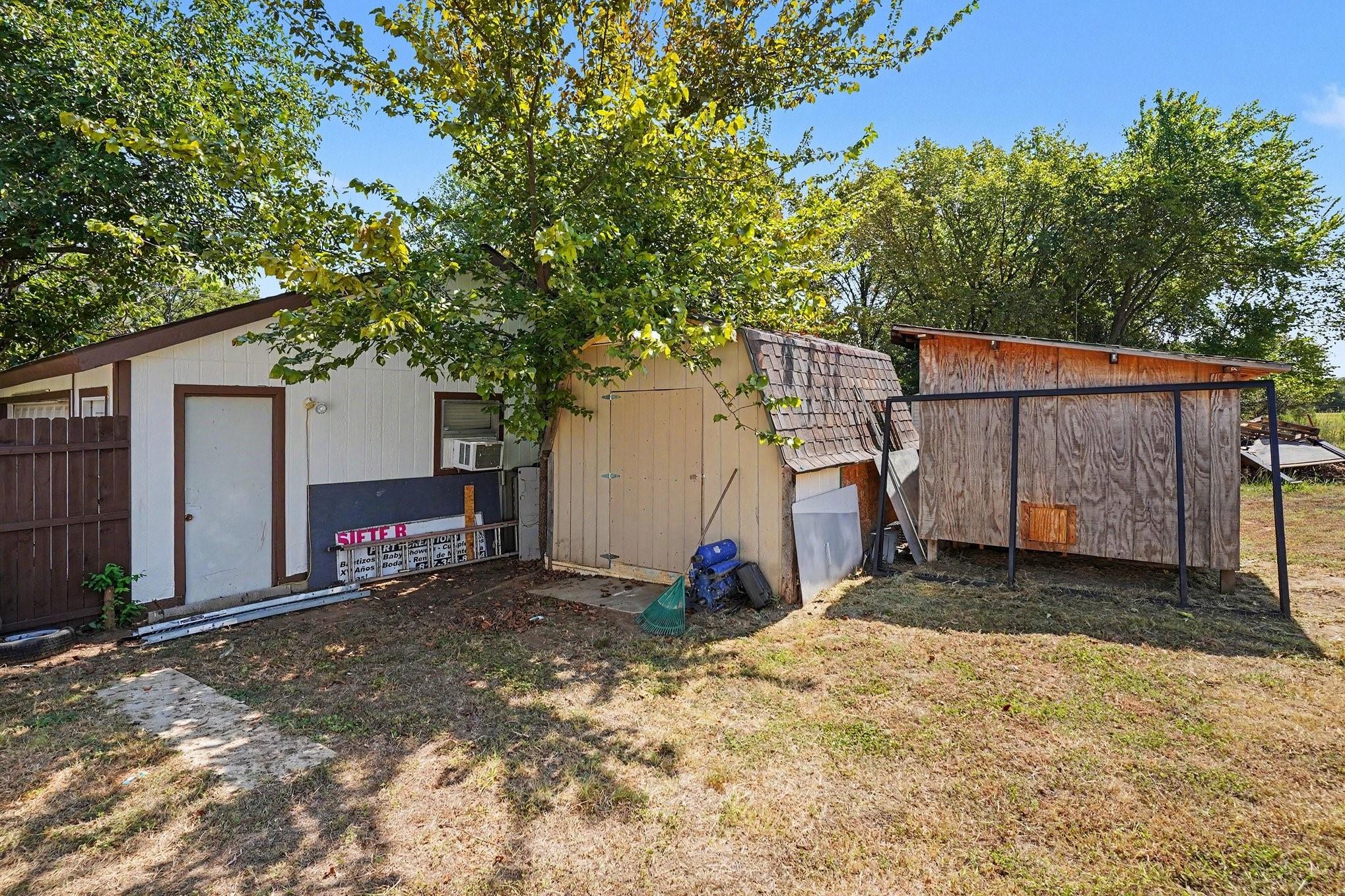 main property photo 27