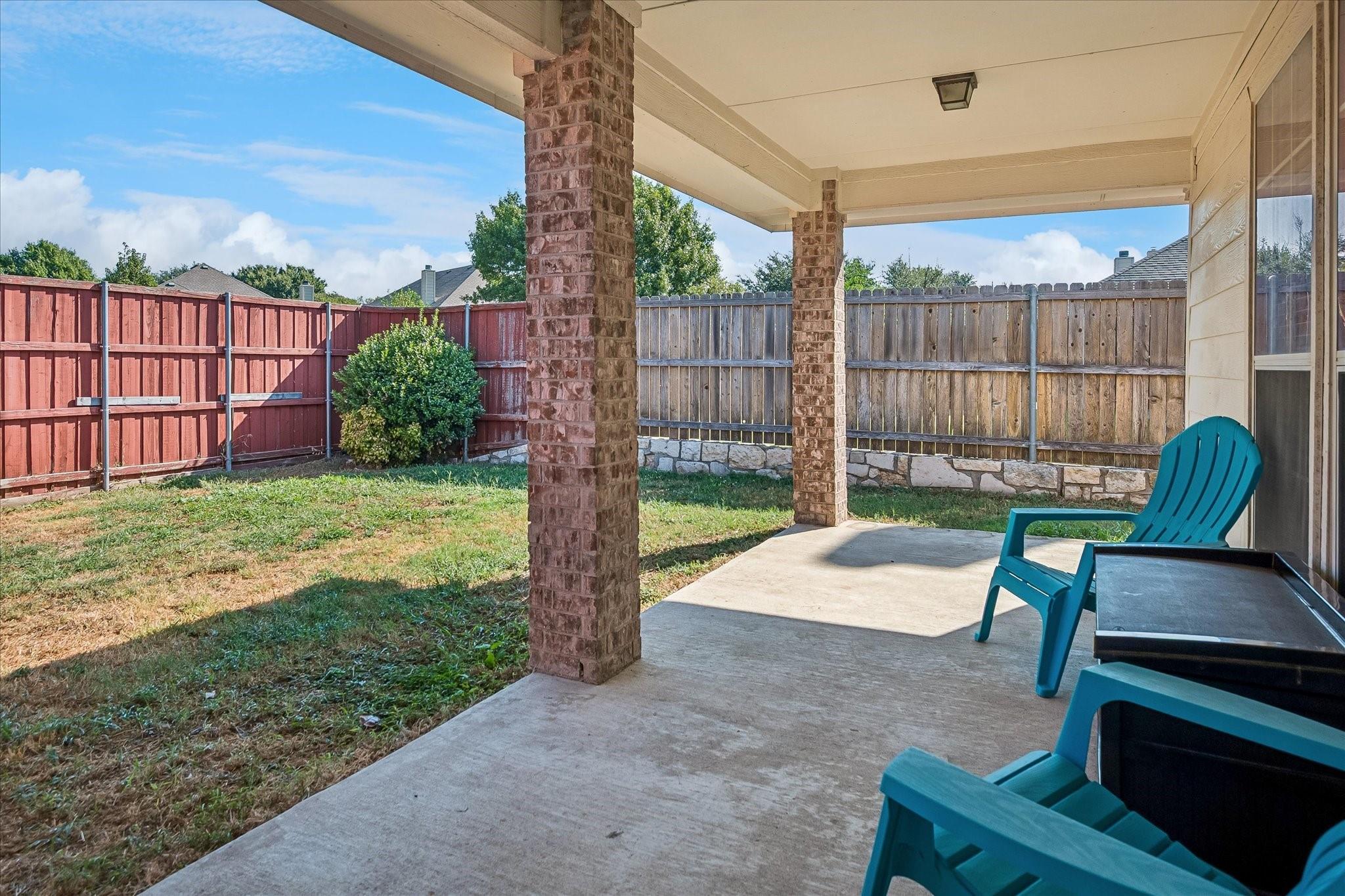 main property photo 17