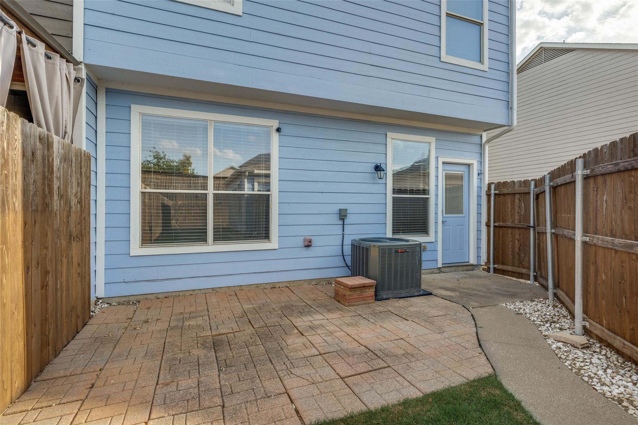 main property photo 22