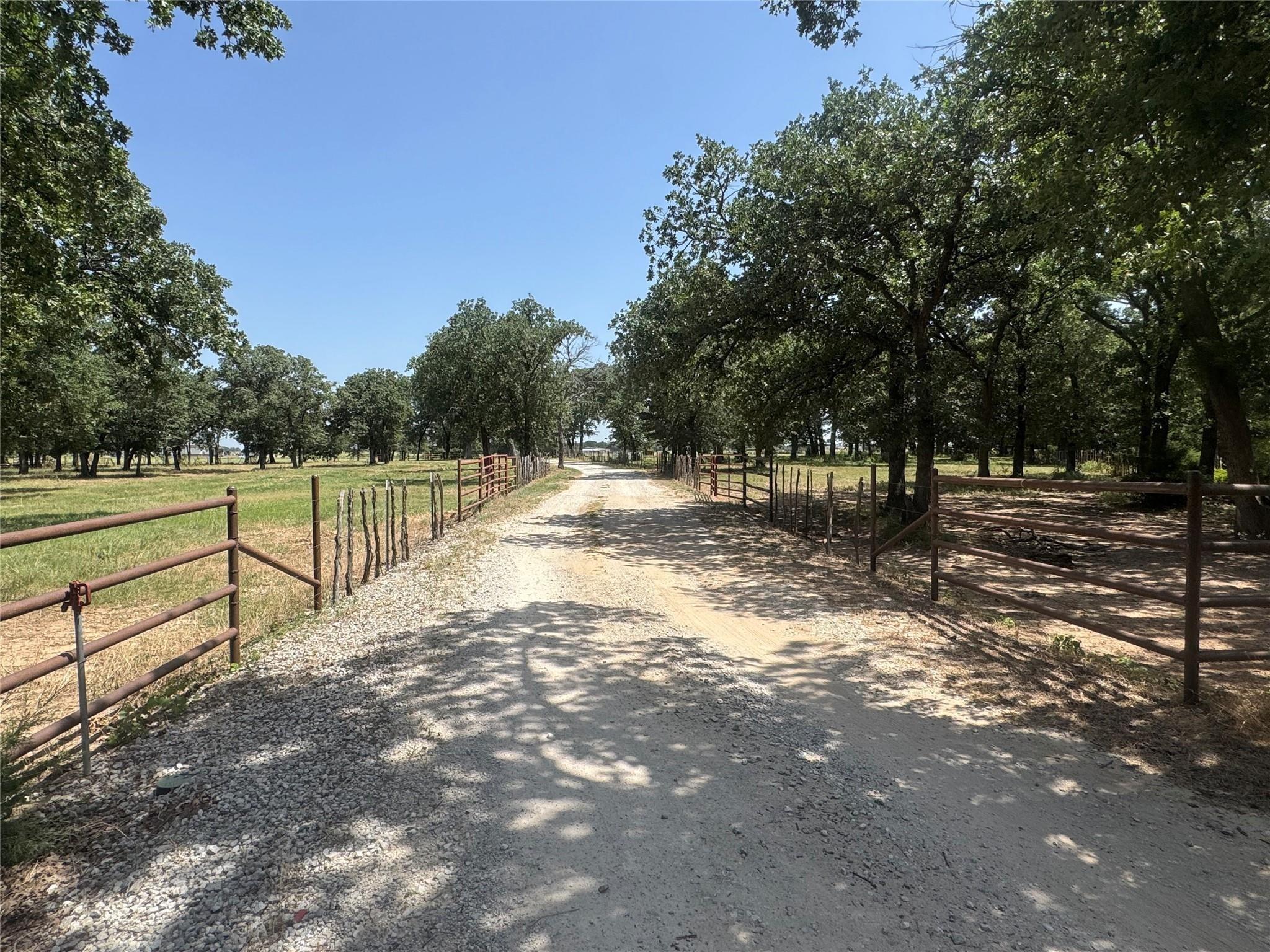 main property photo 26