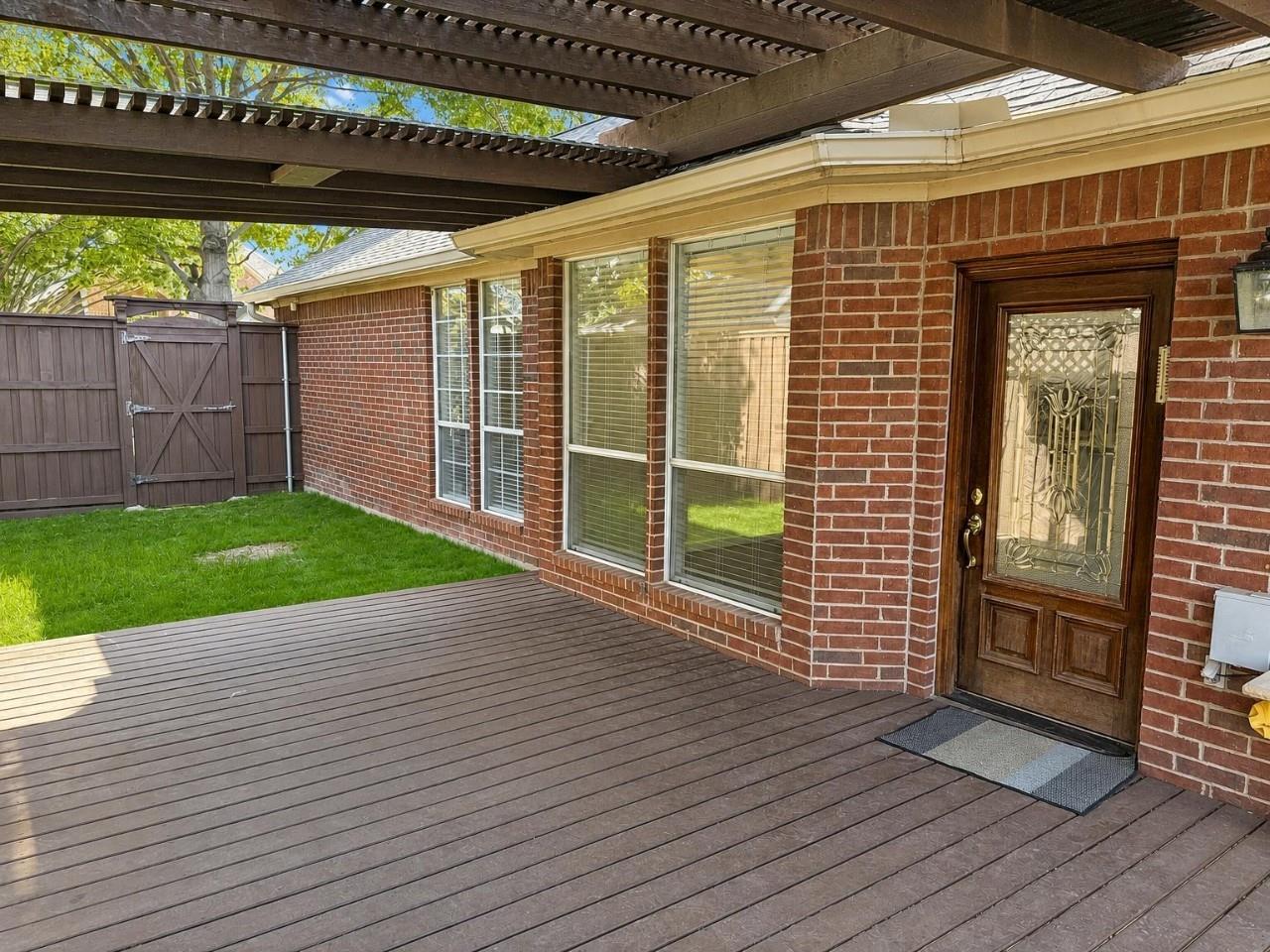 main property photo 30