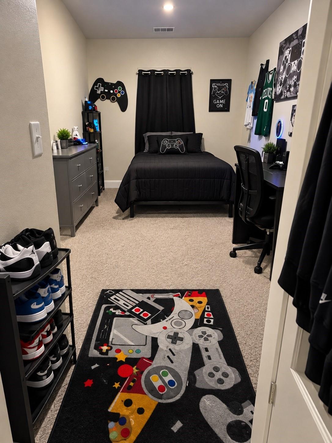 main property photo 13