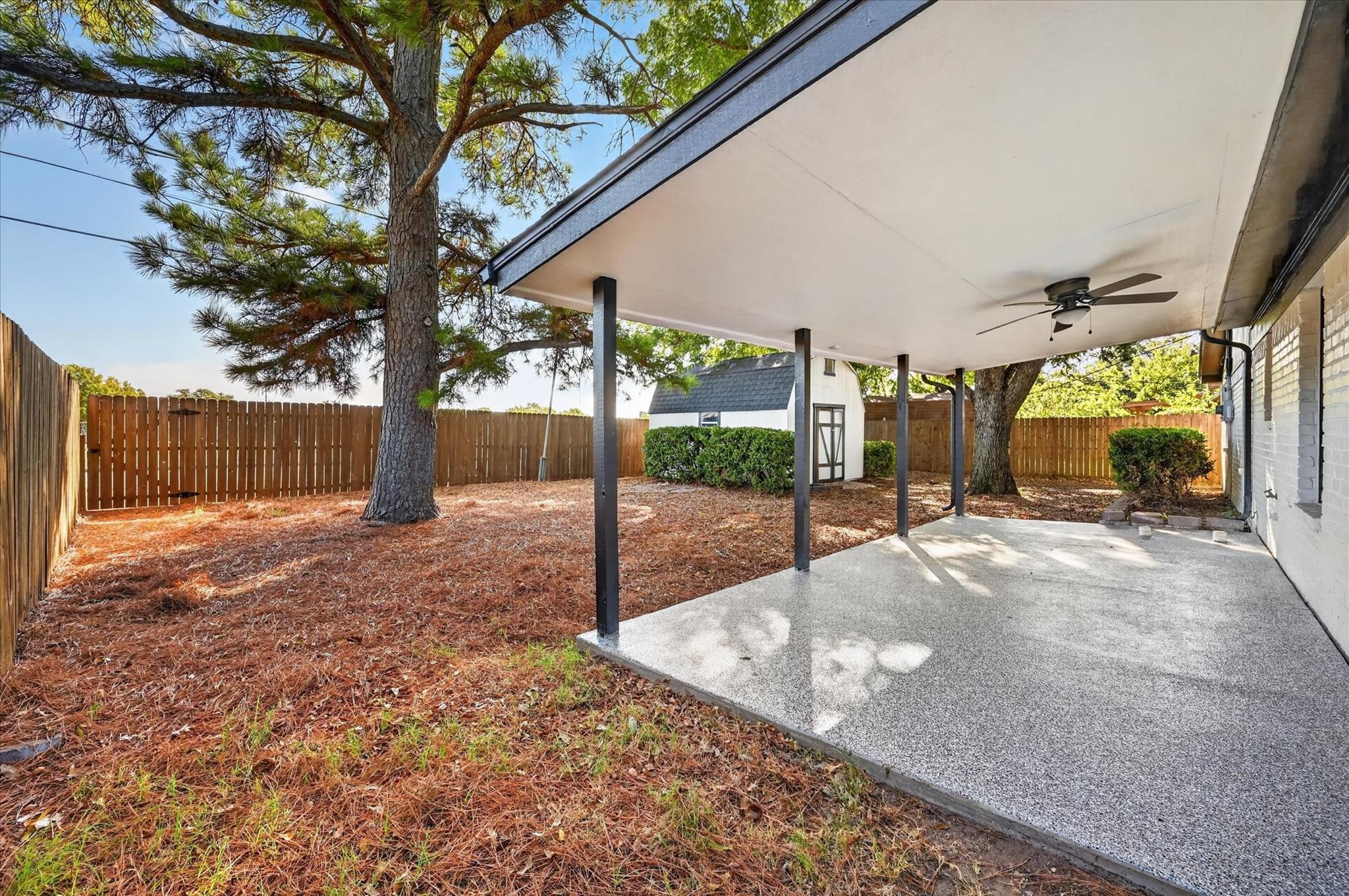 main property photo 34
